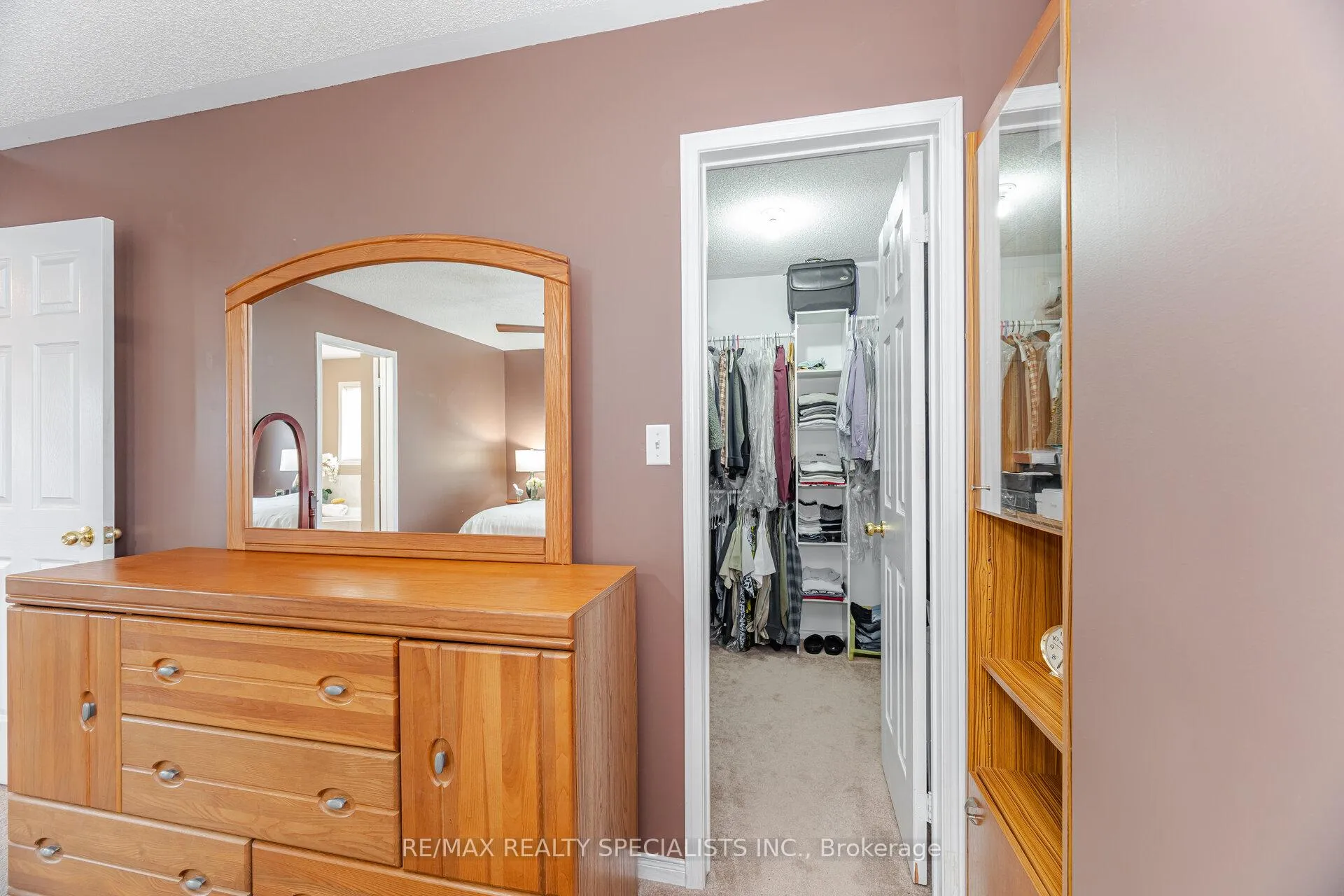 Photo 26 of 45 Bradshaw Street, Clarington, Bowmanville — HOMEH