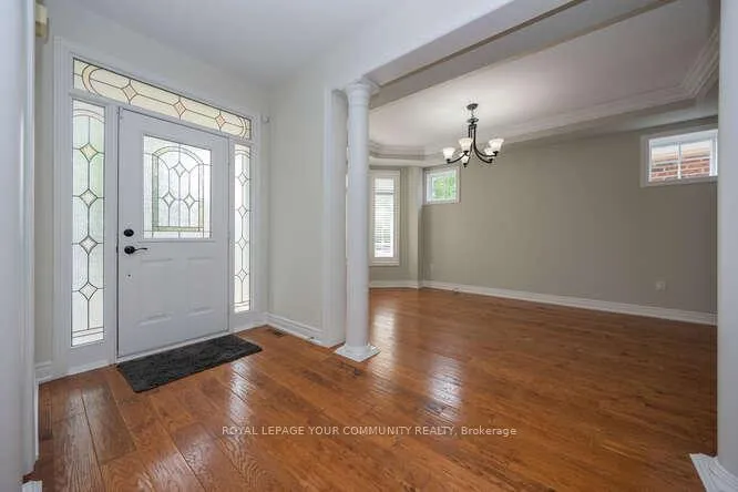 Photo 4 of 10 Harper Hill Road, Markham, Angus Glen — HOMEH