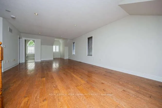 Photo 23 of 10 Harper Hill Road, Markham, Angus Glen — HOMEH