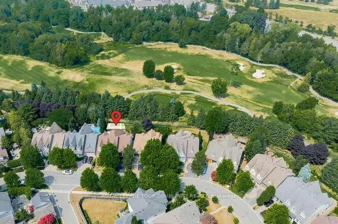 Photo 37 of 10 Harper Hill Road, Markham, Angus Glen — HOMEH