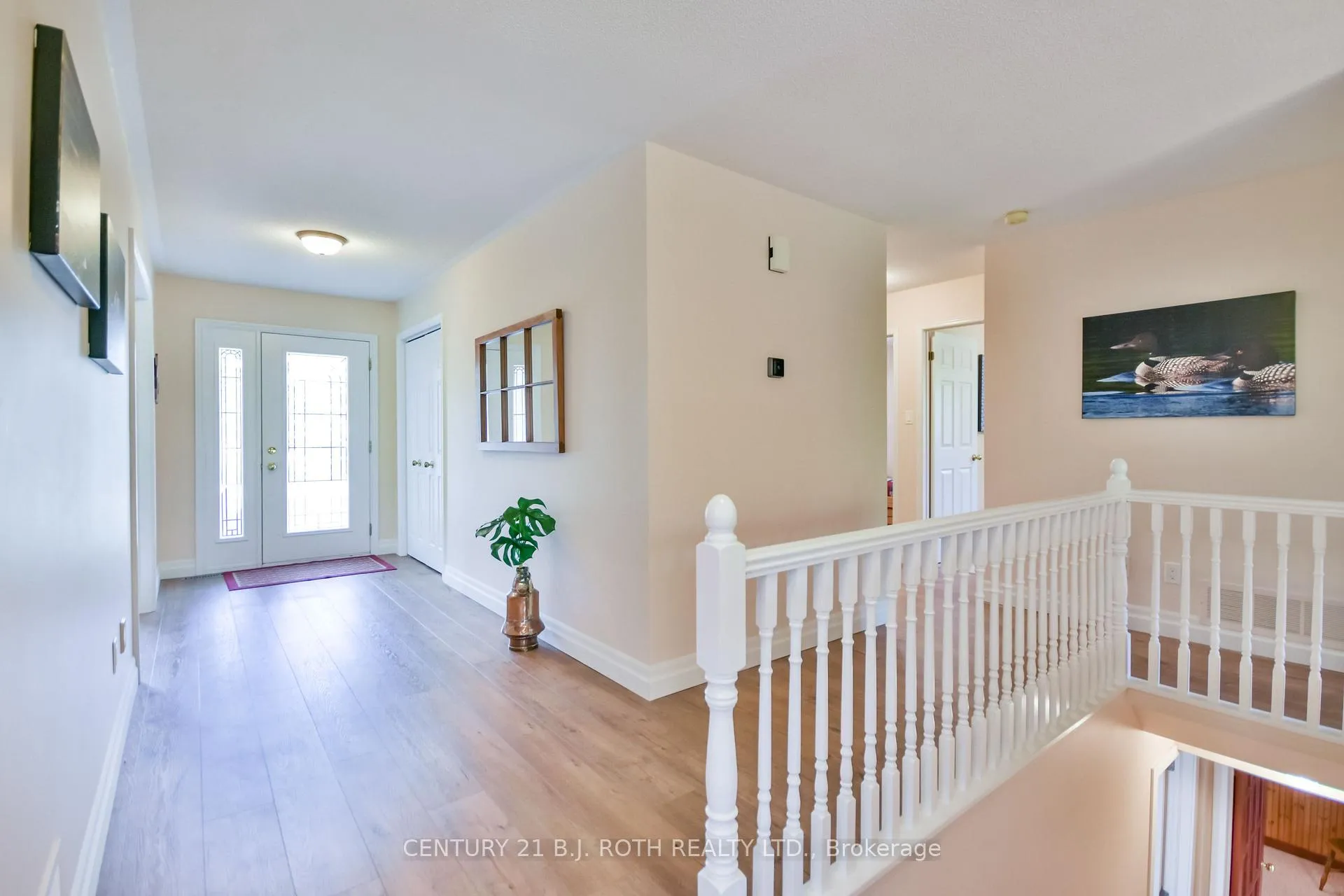 Photo 5 of 34 Cairns Boulevard, Springwater, Midhurst — HOMEH