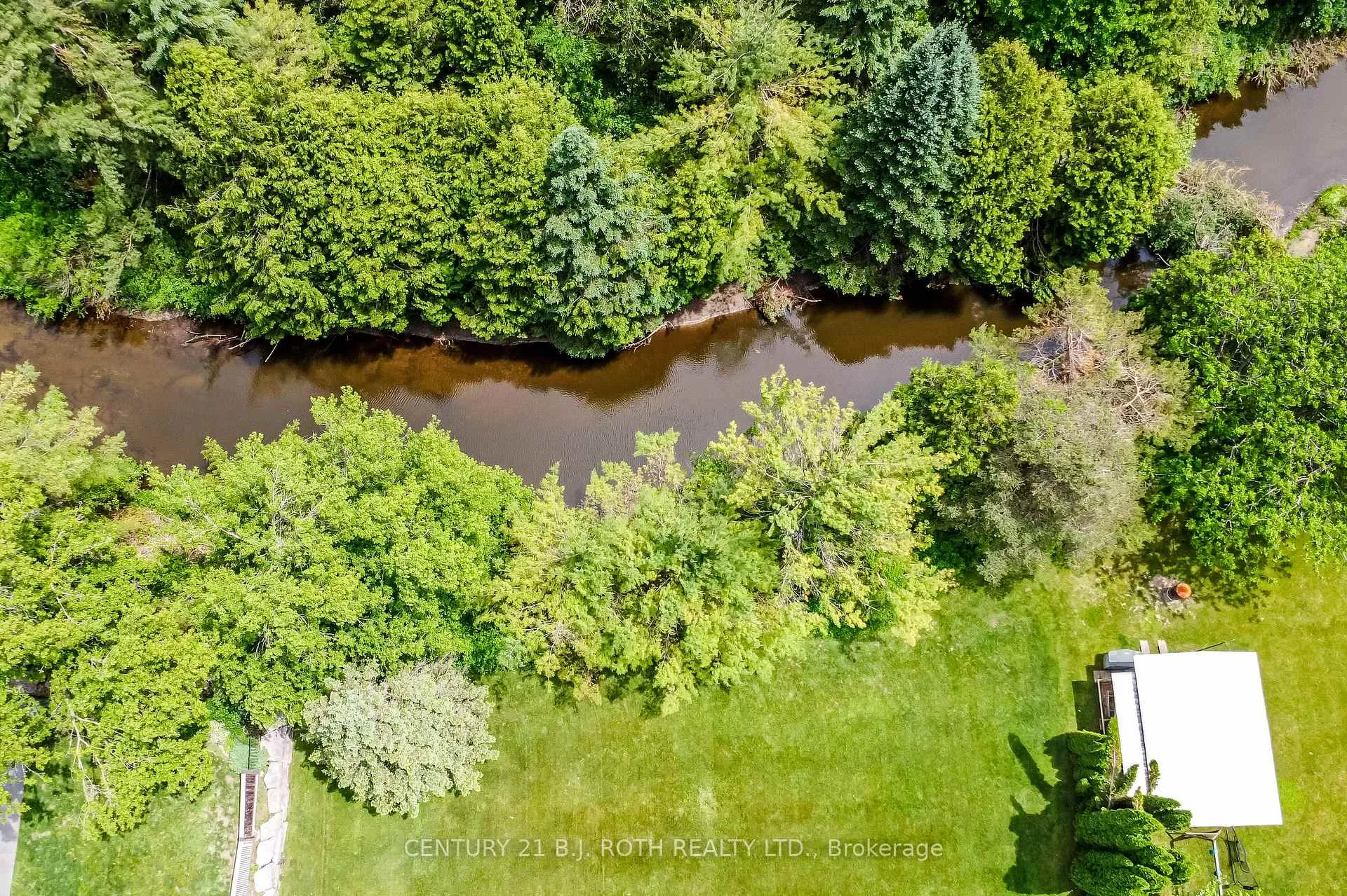 Photo 35 of 34 Cairns Boulevard, Springwater, Midhurst — HOMEH
