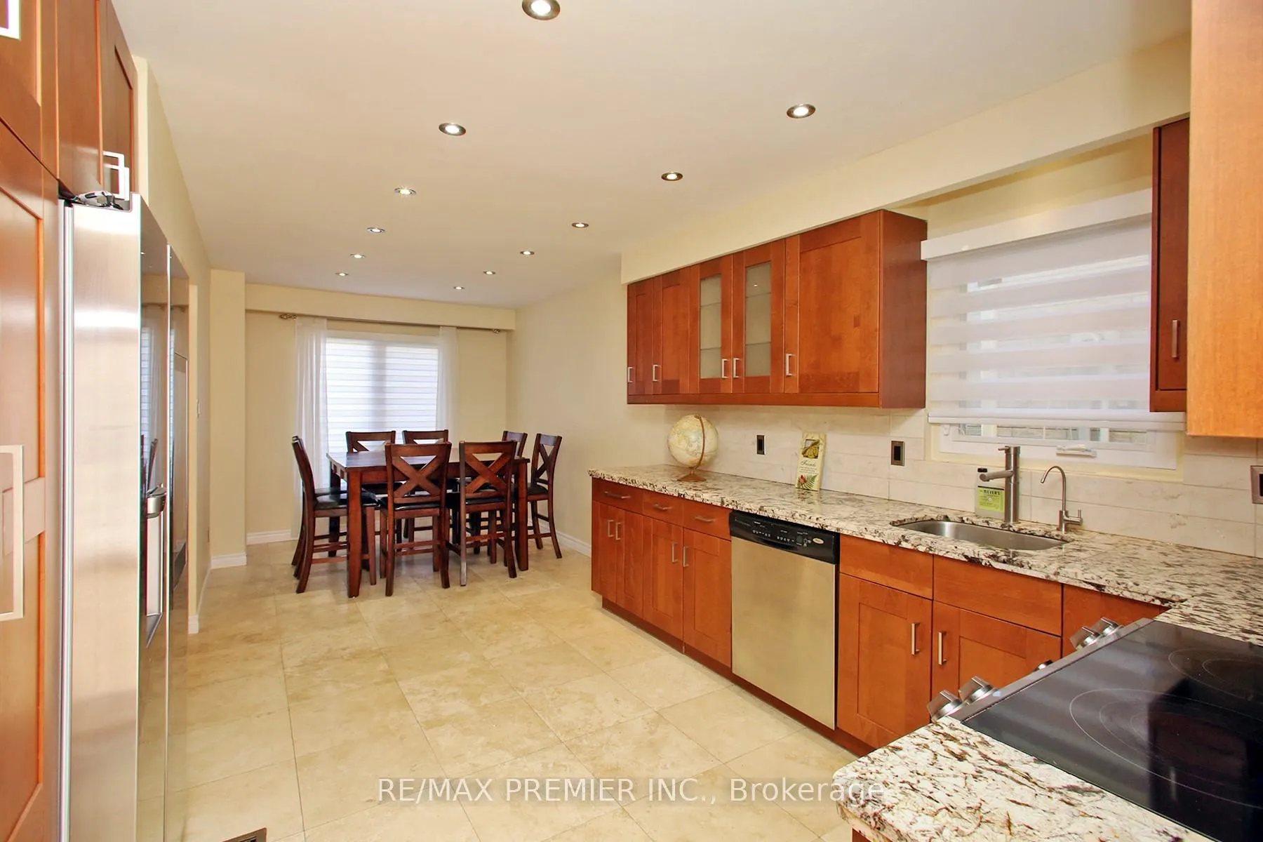 Photo 16 of 600 Stonebridge Lane, Pickering, West Shore — HOMEH