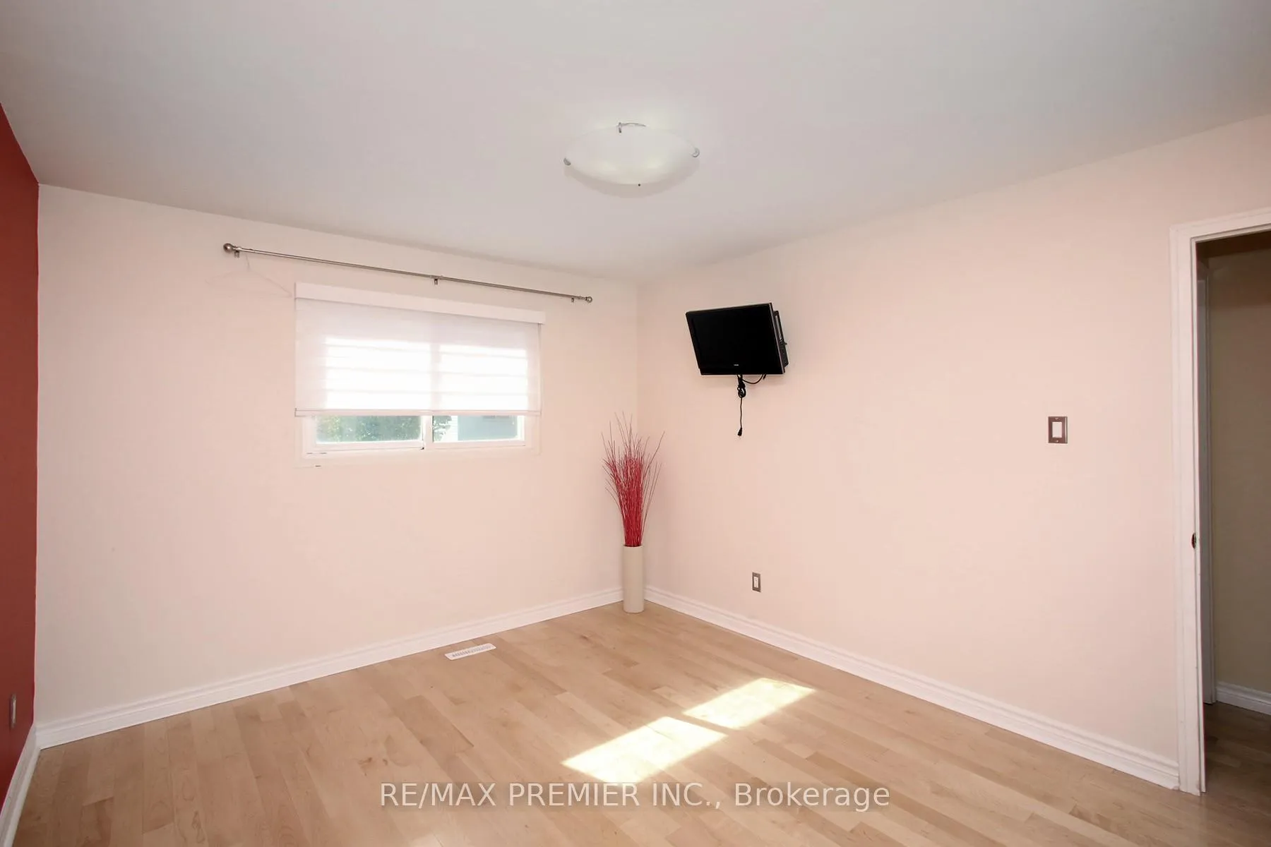 Photo 20 of 600 Stonebridge Lane, Pickering, West Shore — HOMEH