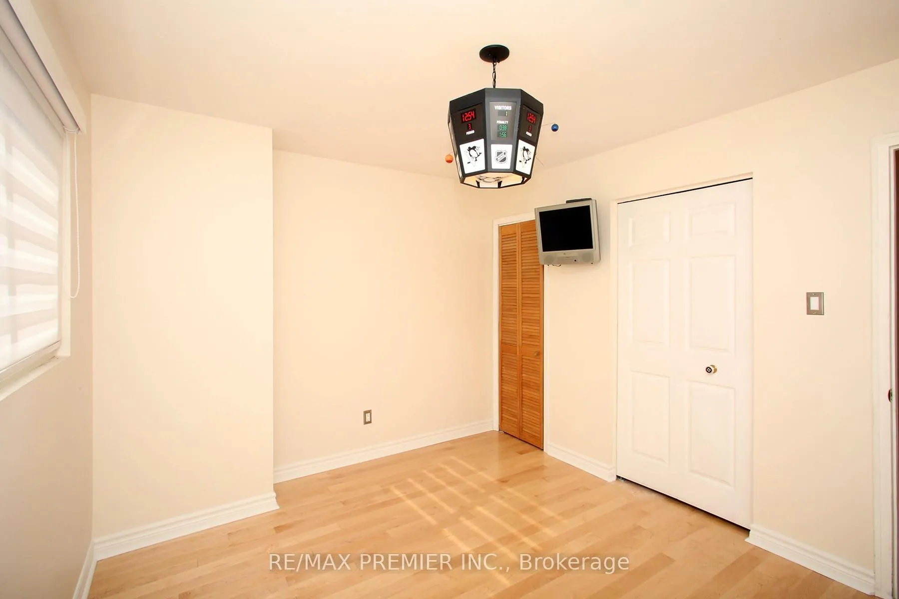 Photo 22 of 600 Stonebridge Lane, Pickering, West Shore — HOMEH