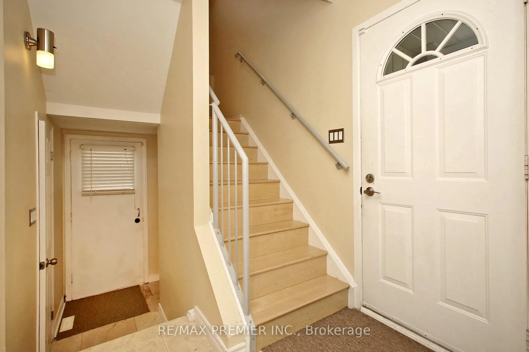Photo 31 of 600 Stonebridge Lane, Pickering, West Shore — HOMEH