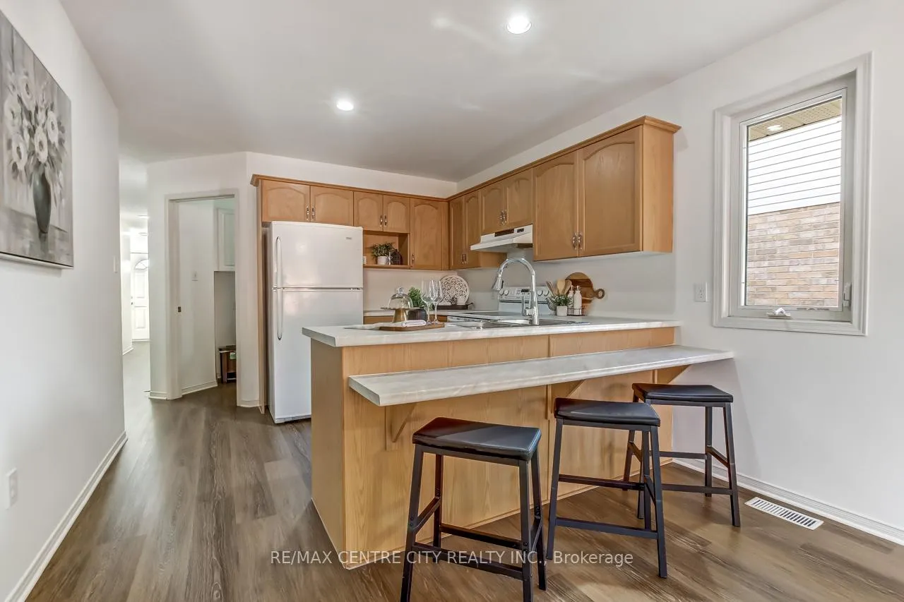 Photo 11 of 11 Axford Parkway, St. Thomas — HOMEH