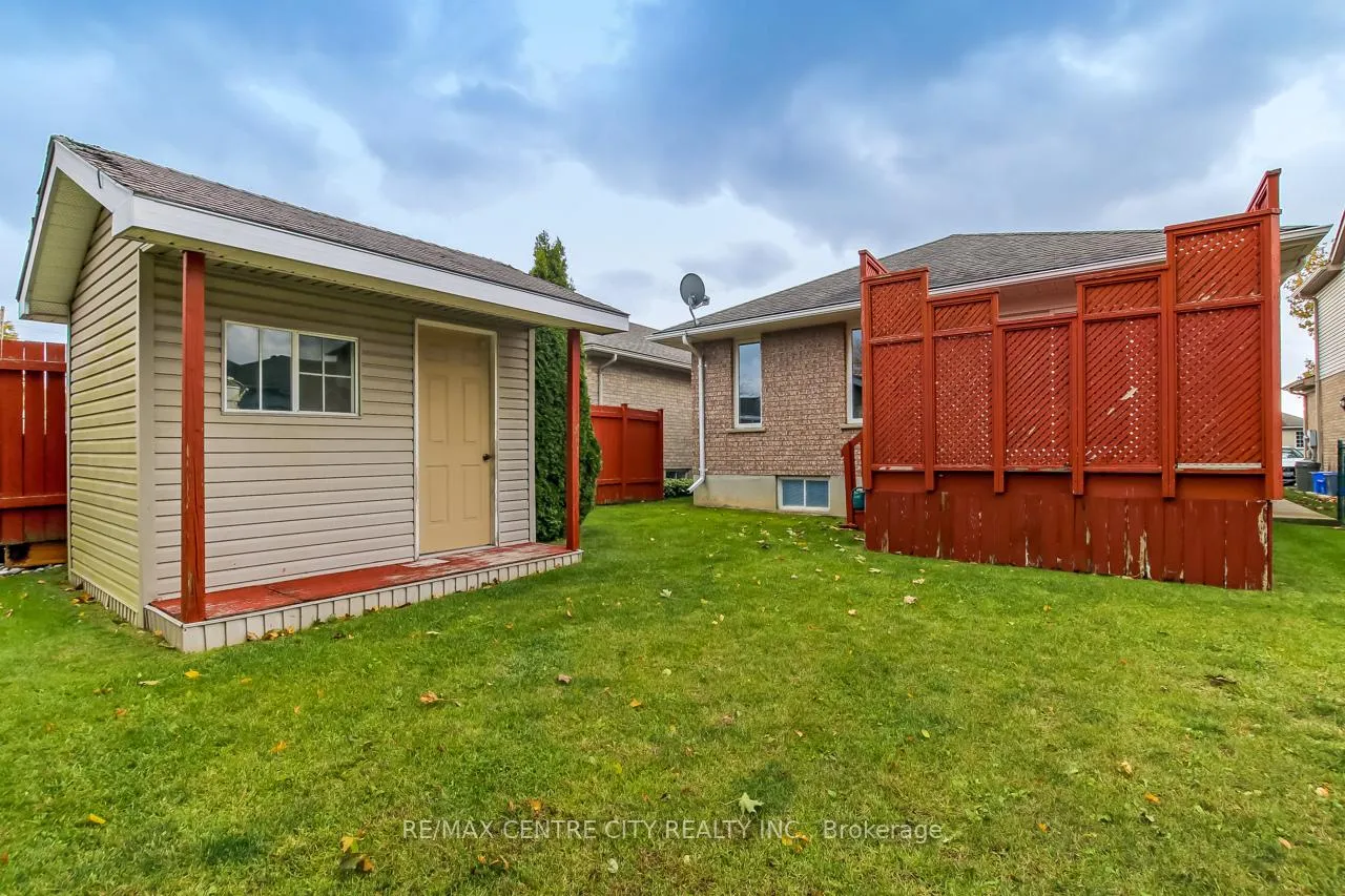 Photo 26 of 11 Axford Parkway, St. Thomas — HOMEH