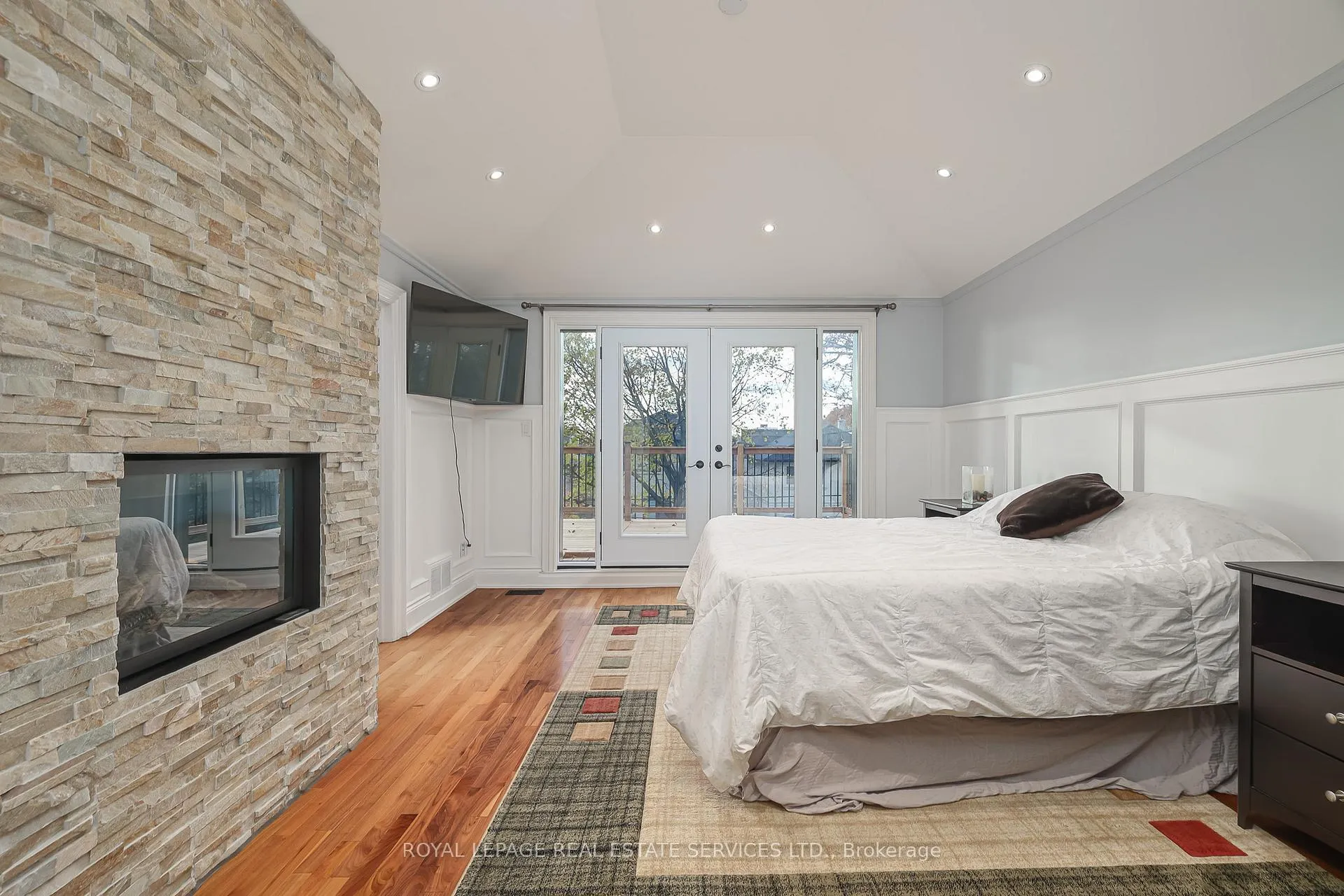 Photo 9 of 108 Castlewood Road, Toronto, Forest Hill North — HOMEH