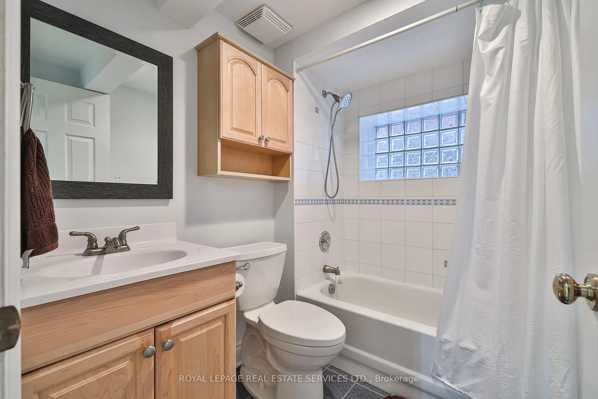 Photo 13 of 108 Castlewood Road, Toronto, Forest Hill North — HOMEH