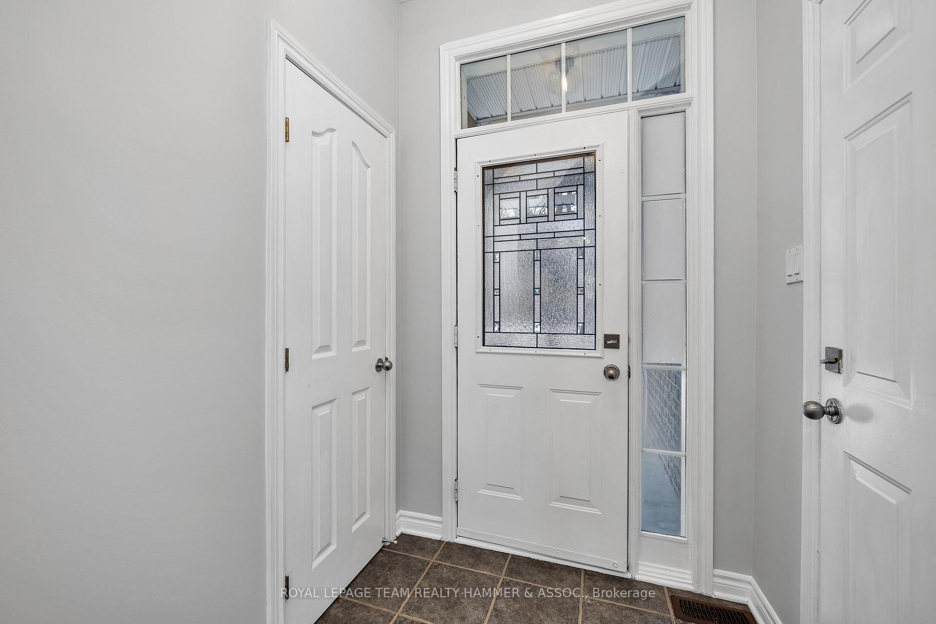 Photo 2 of 232 Bookton Place, Ottawa, Riverside South/Gloucester Glen — HOMEH