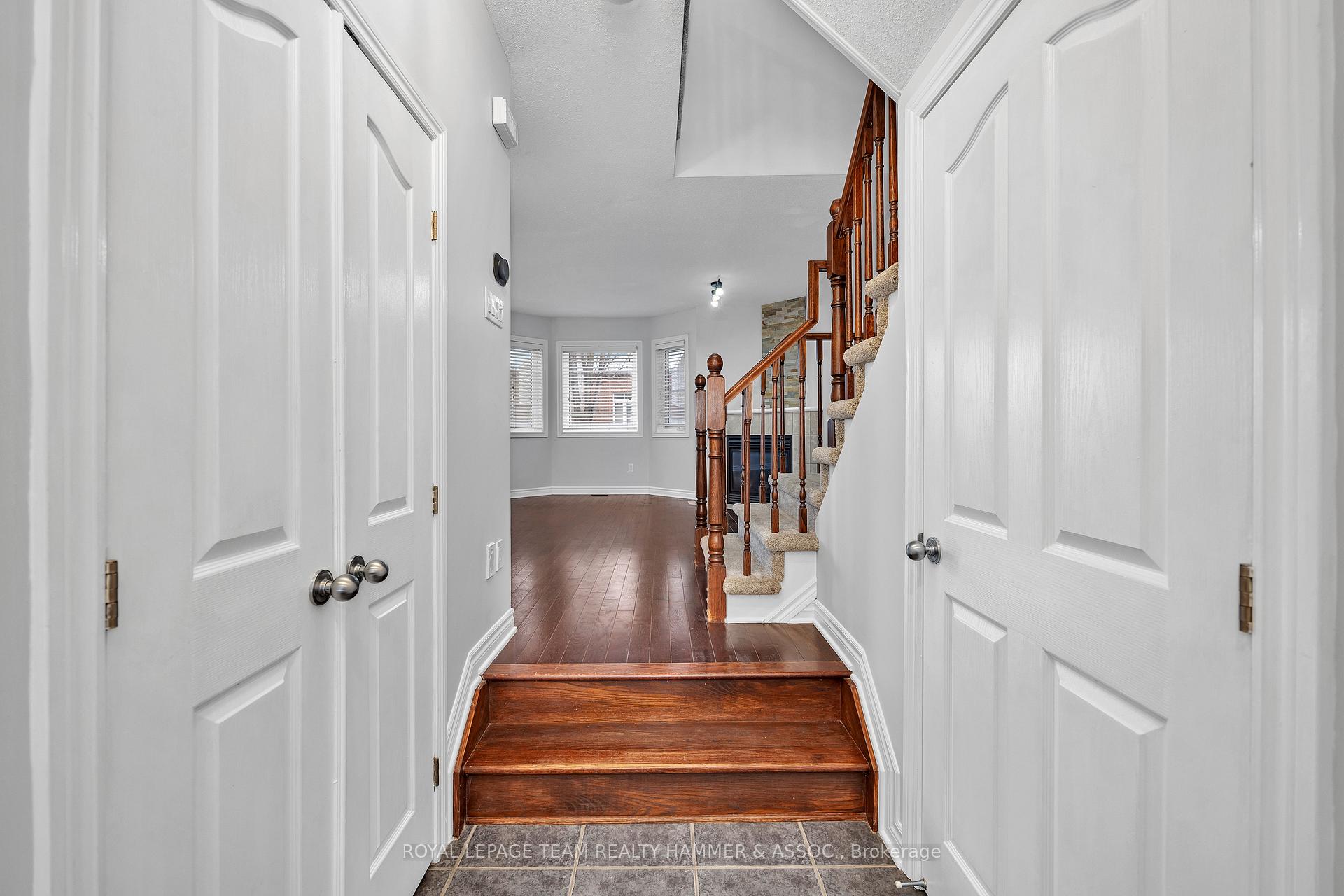 Photo 3 of 232 Bookton Place, Ottawa, Riverside South/Gloucester Glen — HOMEH