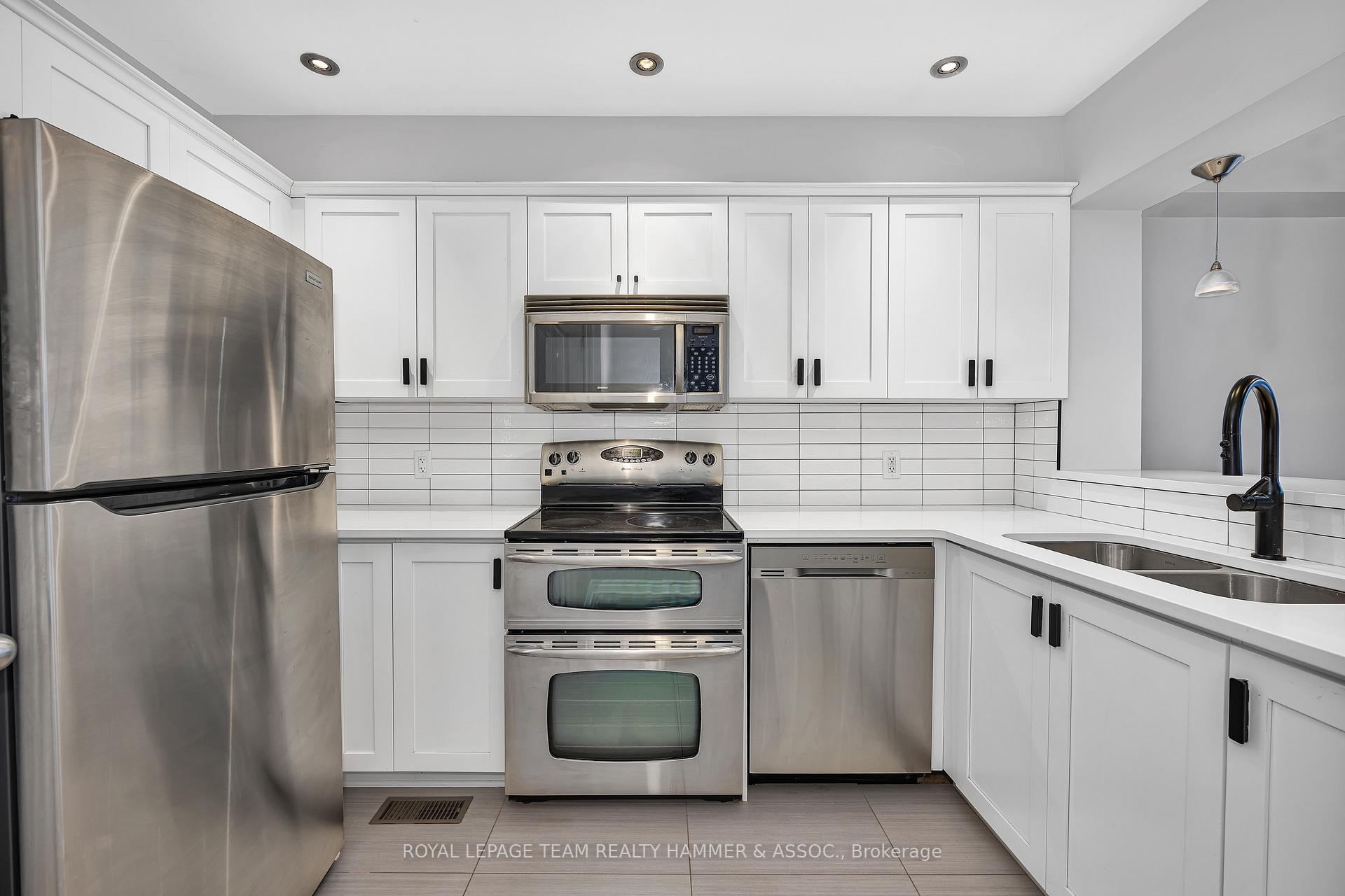 Photo 9 of 232 Bookton Place, Ottawa, Riverside South/Gloucester Glen — HOMEH