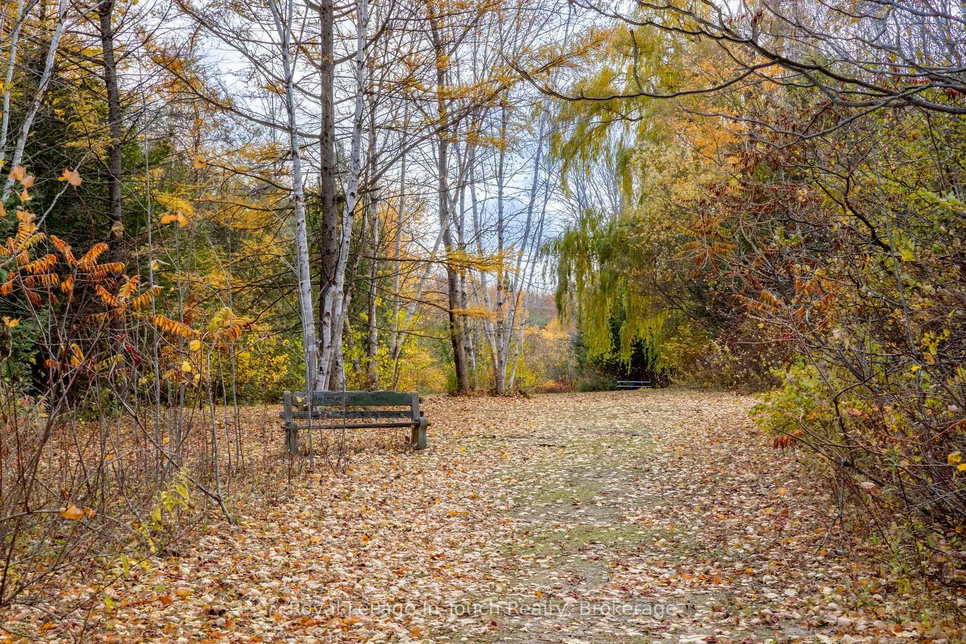 Photo 15 of 2 Coppercliff Crescent, Tiny, Rural Tiny — HOMEH