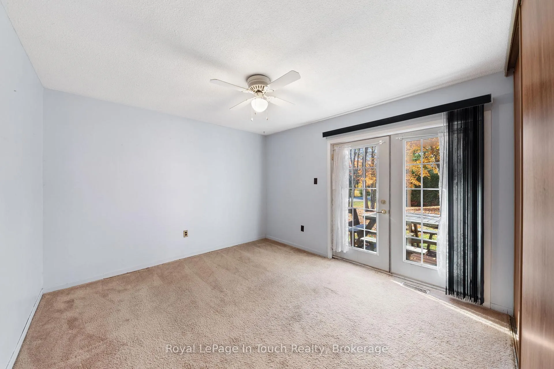 Photo 30 of 2 Coppercliff Crescent, Tiny, Rural Tiny — HOMEH