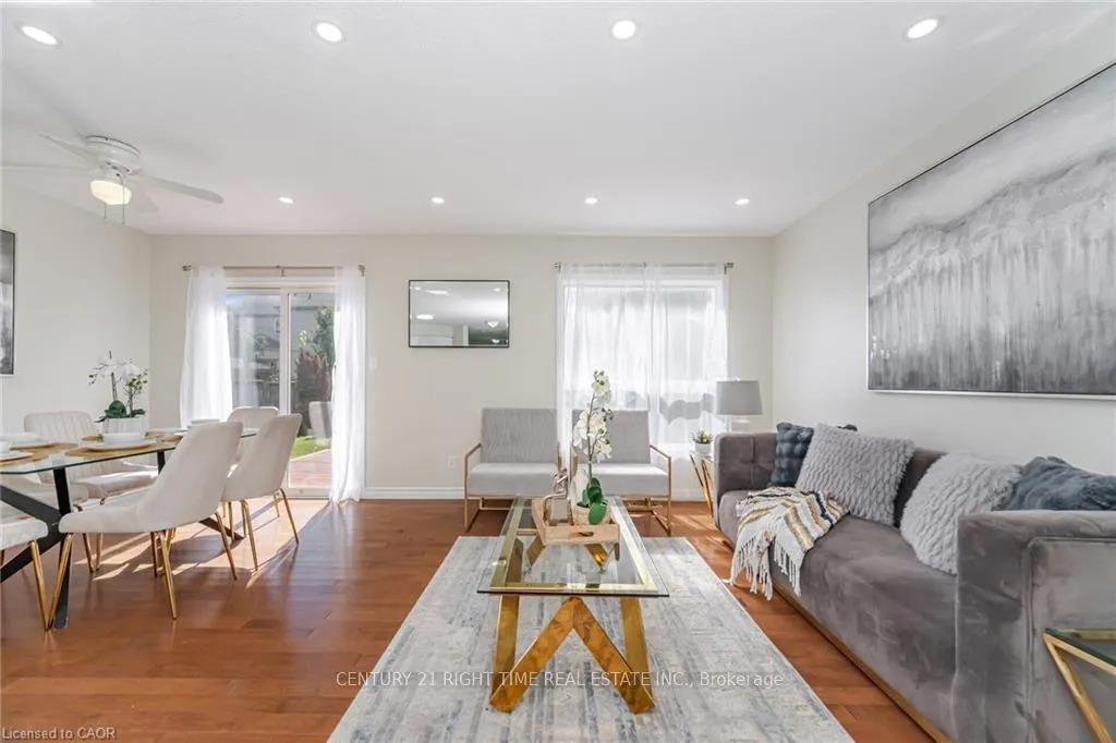 Photo 13 of 525 Chablis Drive E, Waterloo — HOMEH