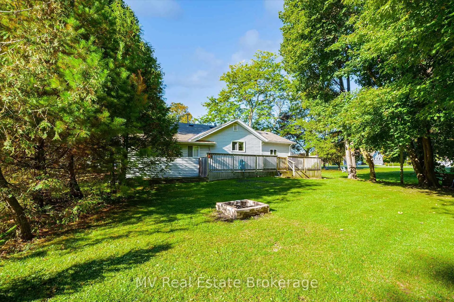 Photo 33 of 7 Church Street, Mapleton, Rural Mapleton — HOMEH