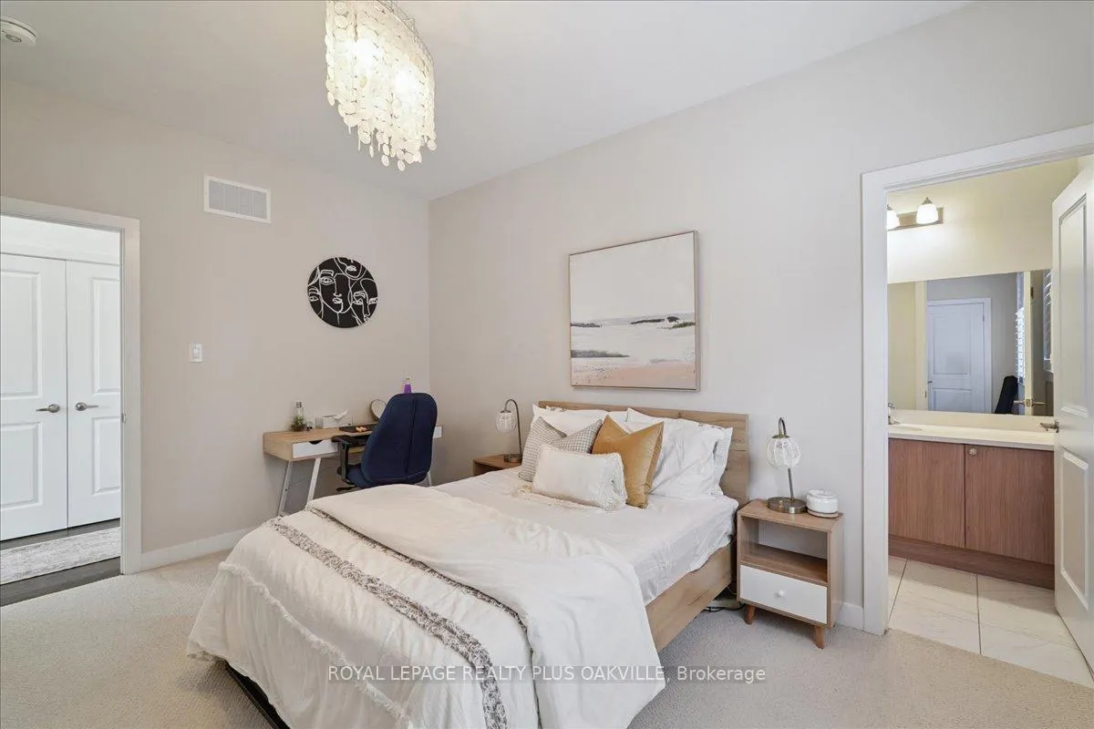 Photo 32 of 40 Soltys Drive, Whitby, Rural Whitby — HOMEH