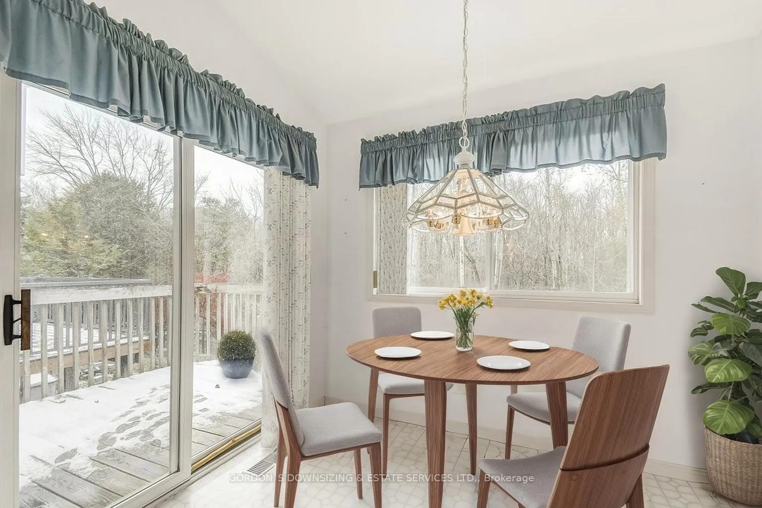 Photo 15 of 473 Laurel Gate Drive, Waterloo — HOMEH