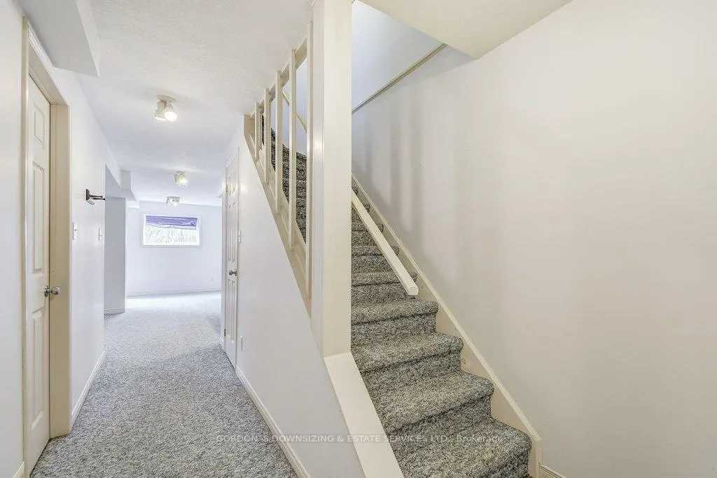 Photo 32 of 473 Laurel Gate Drive, Waterloo — HOMEH