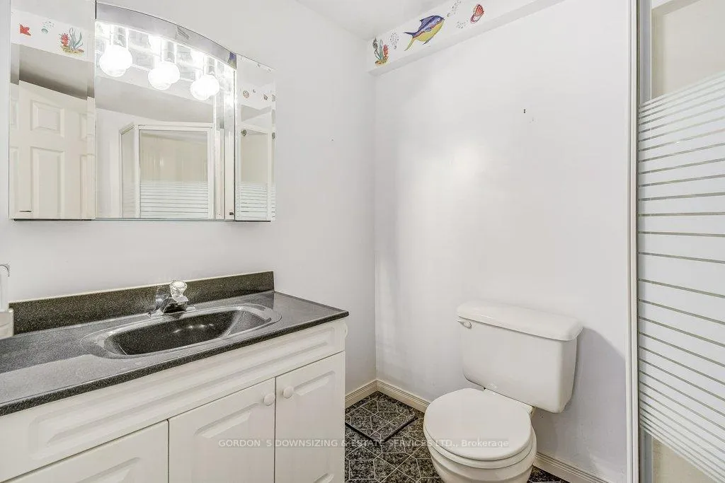 Photo 33 of 473 Laurel Gate Drive, Waterloo — HOMEH
