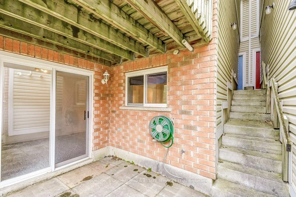 Photo 44 of 473 Laurel Gate Drive, Waterloo — HOMEH