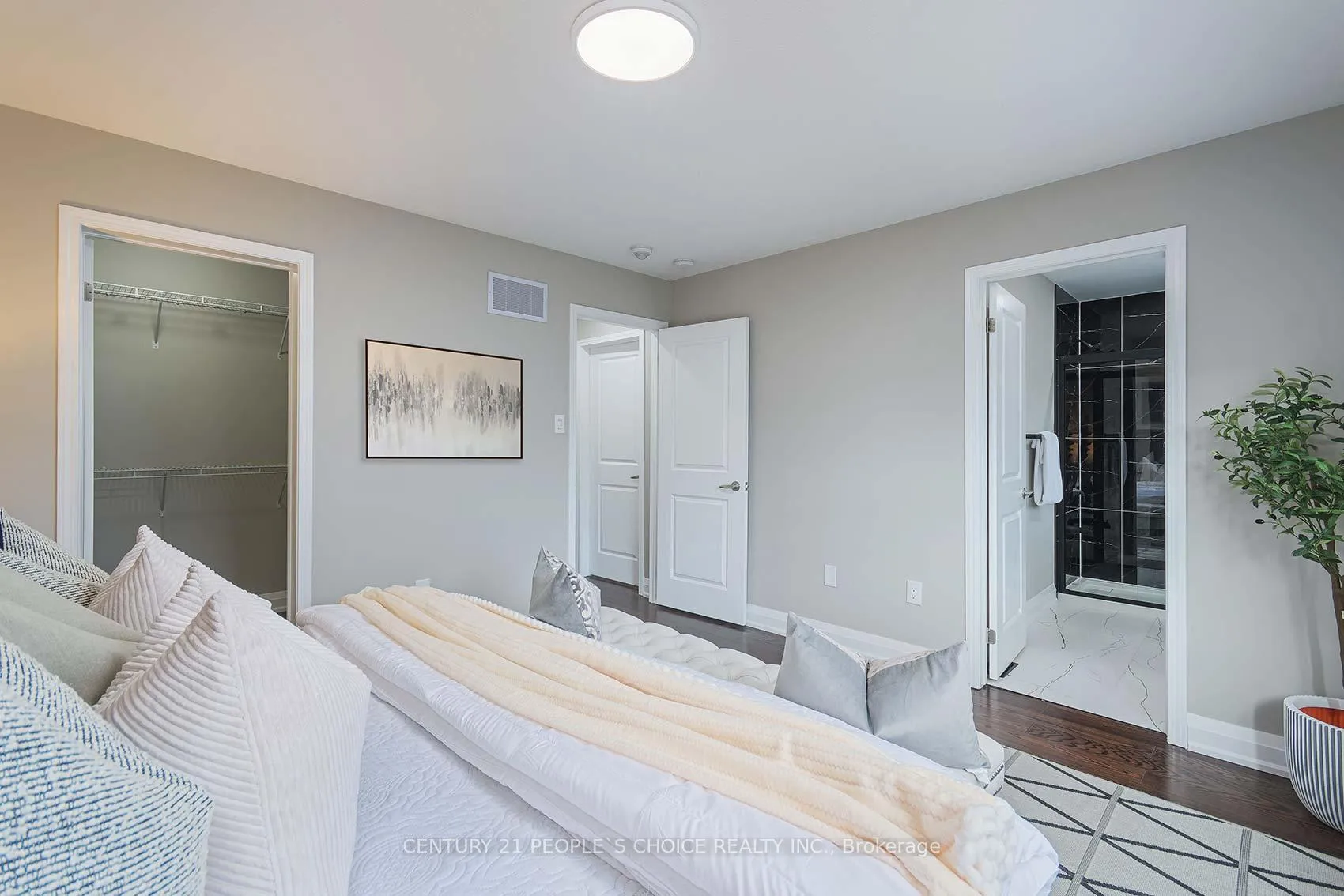 Photo 18 of 26 Shoreacres Drive, Kitchener — HOMEH
