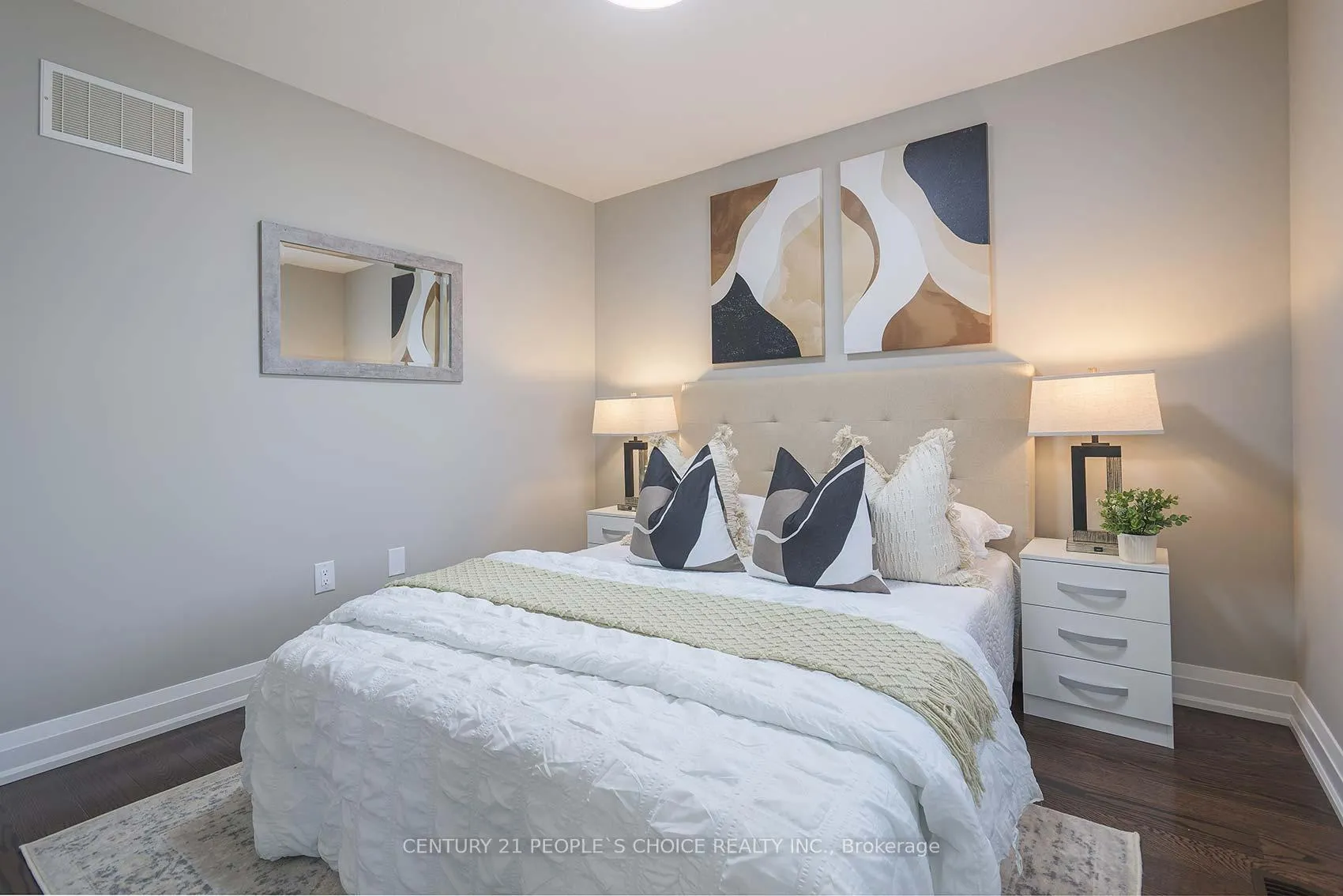 Photo 25 of 26 Shoreacres Drive, Kitchener — HOMEH