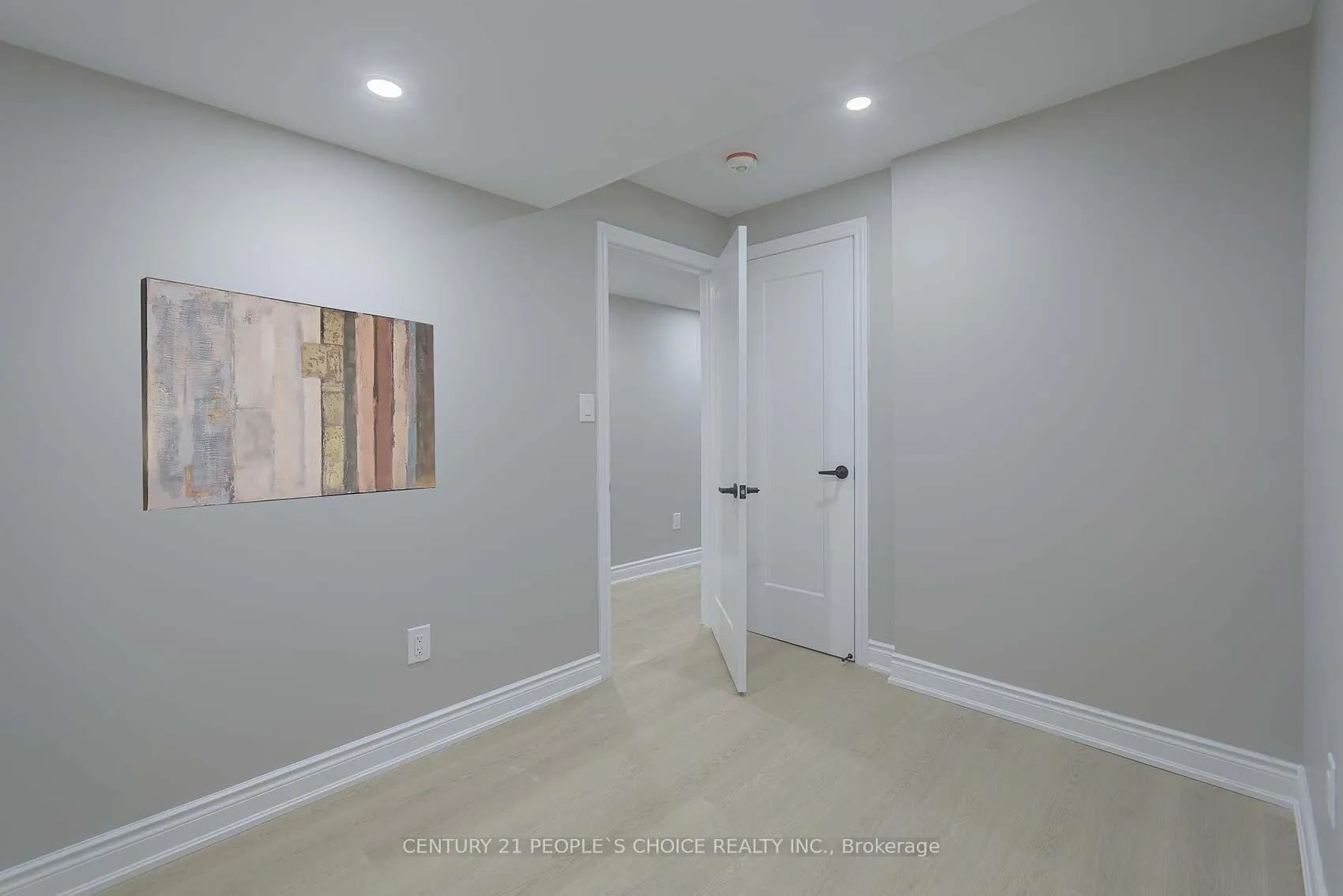 Photo 38 of 26 Shoreacres Drive, Kitchener — HOMEH