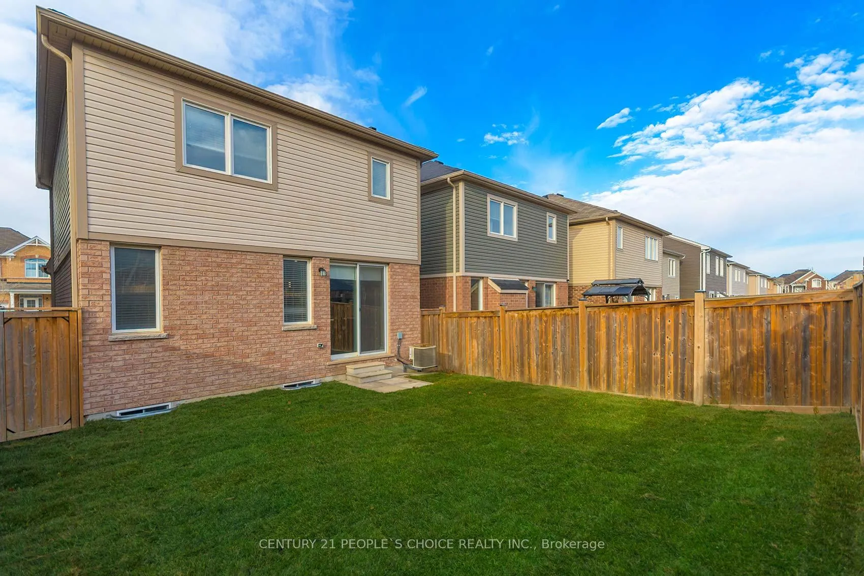 Photo 42 of 26 Shoreacres Drive, Kitchener — HOMEH