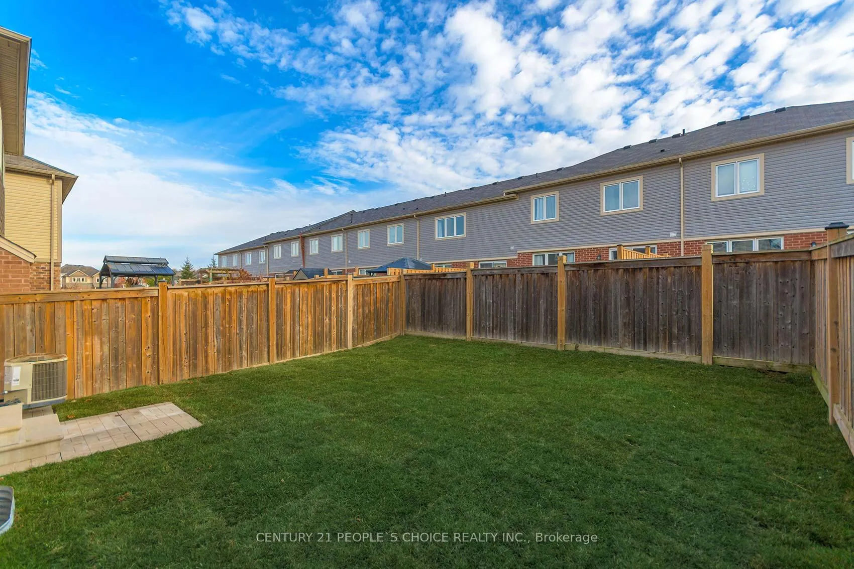 Photo 43 of 26 Shoreacres Drive, Kitchener — HOMEH