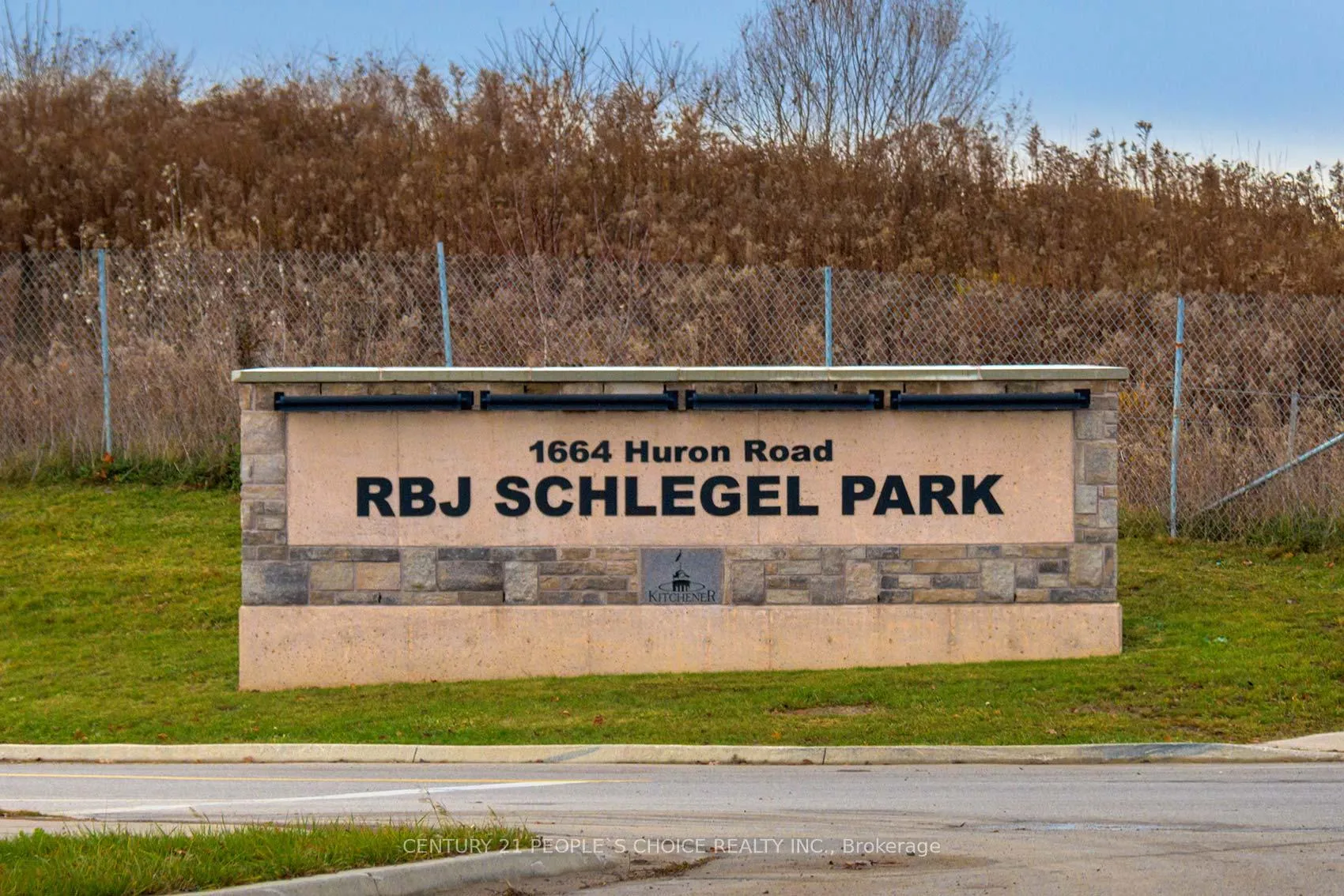 Photo 45 of 26 Shoreacres Drive, Kitchener — HOMEH