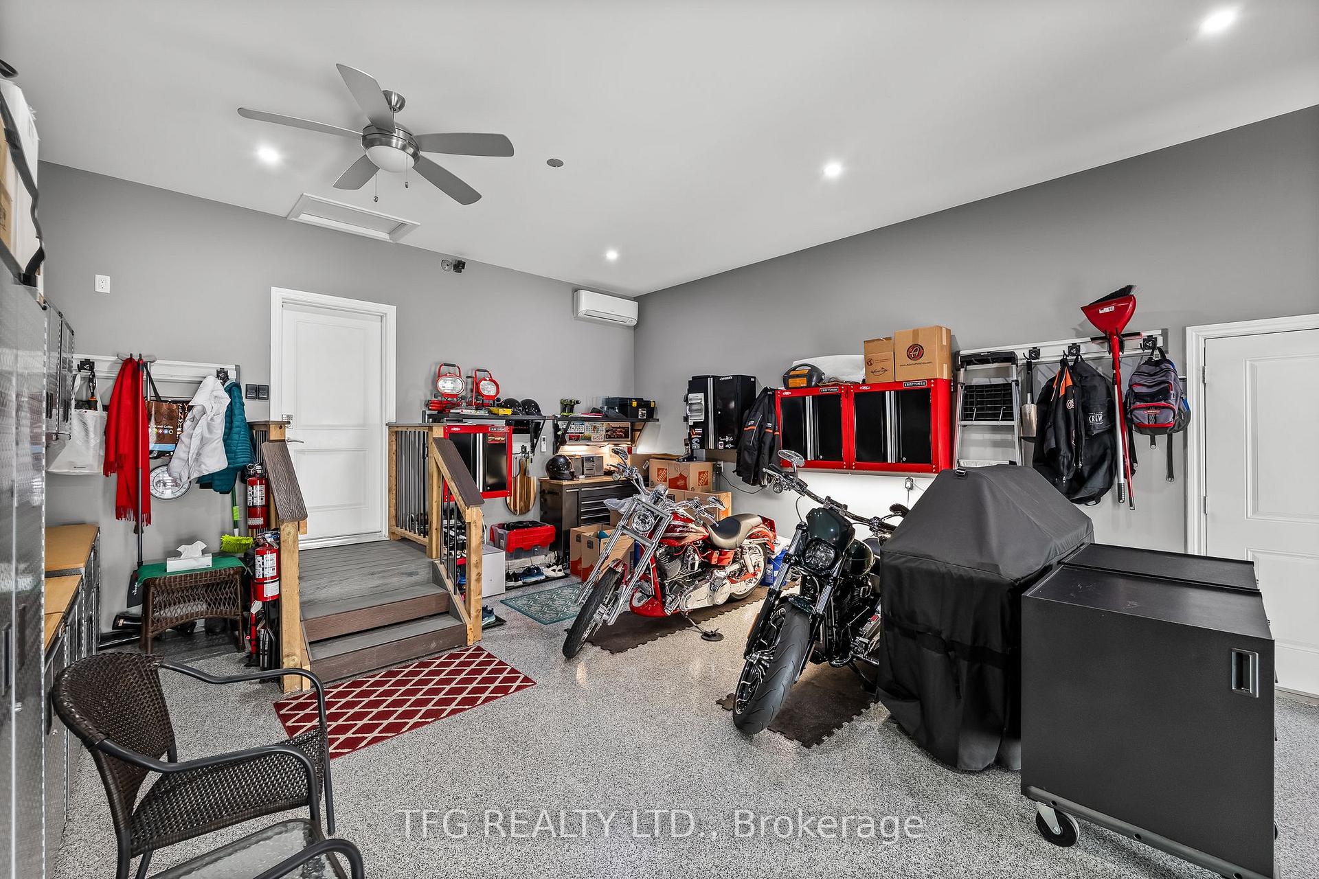 Photo 8 of 115 Duke Street, Clarington, Bowmanville — HOMEH