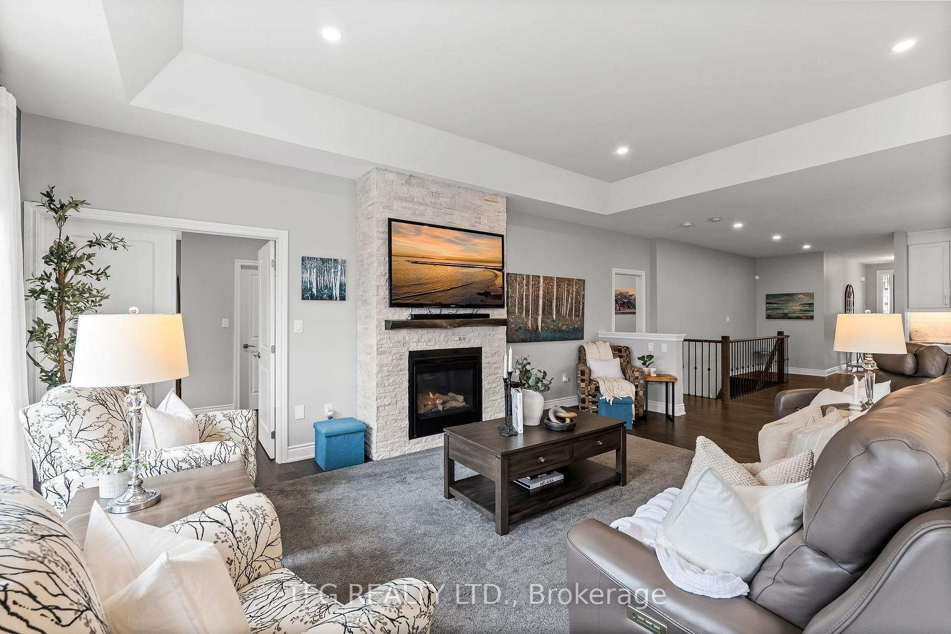 Photo 12 of 115 Duke Street, Clarington, Bowmanville — HOMEH
