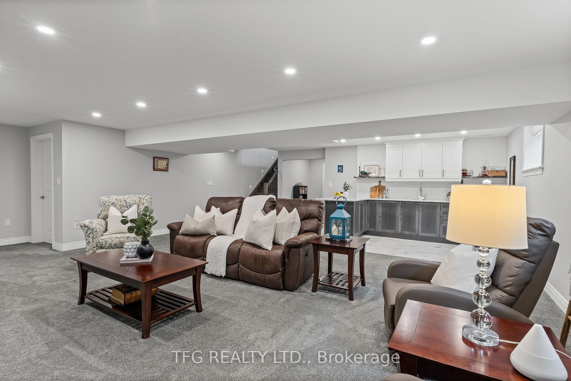 Photo 36 of 115 Duke Street, Clarington, Bowmanville — HOMEH