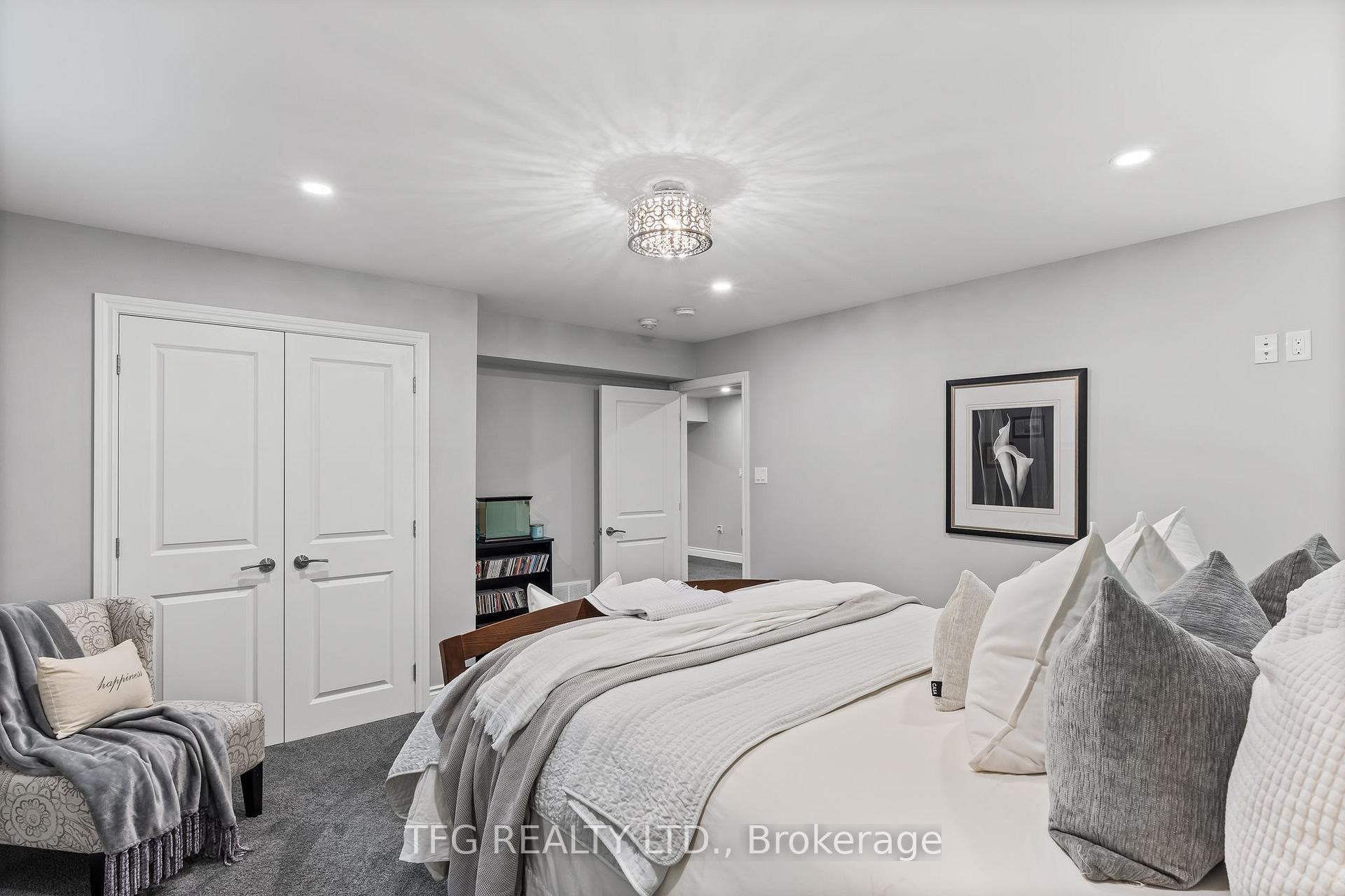 Photo 39 of 115 Duke Street, Clarington, Bowmanville — HOMEH