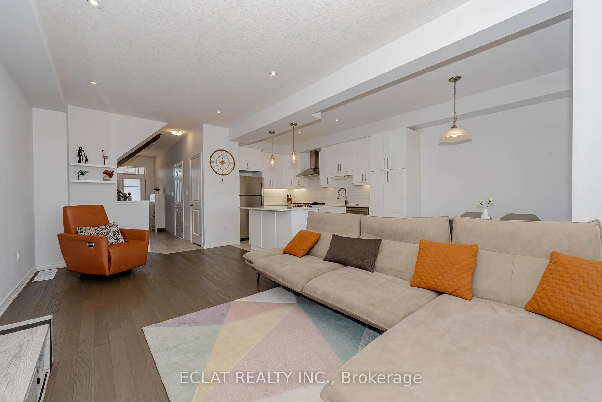 Photo 10 of Unit 19, 1 Tom Brown Drive, Brant, Paris — HOMEH