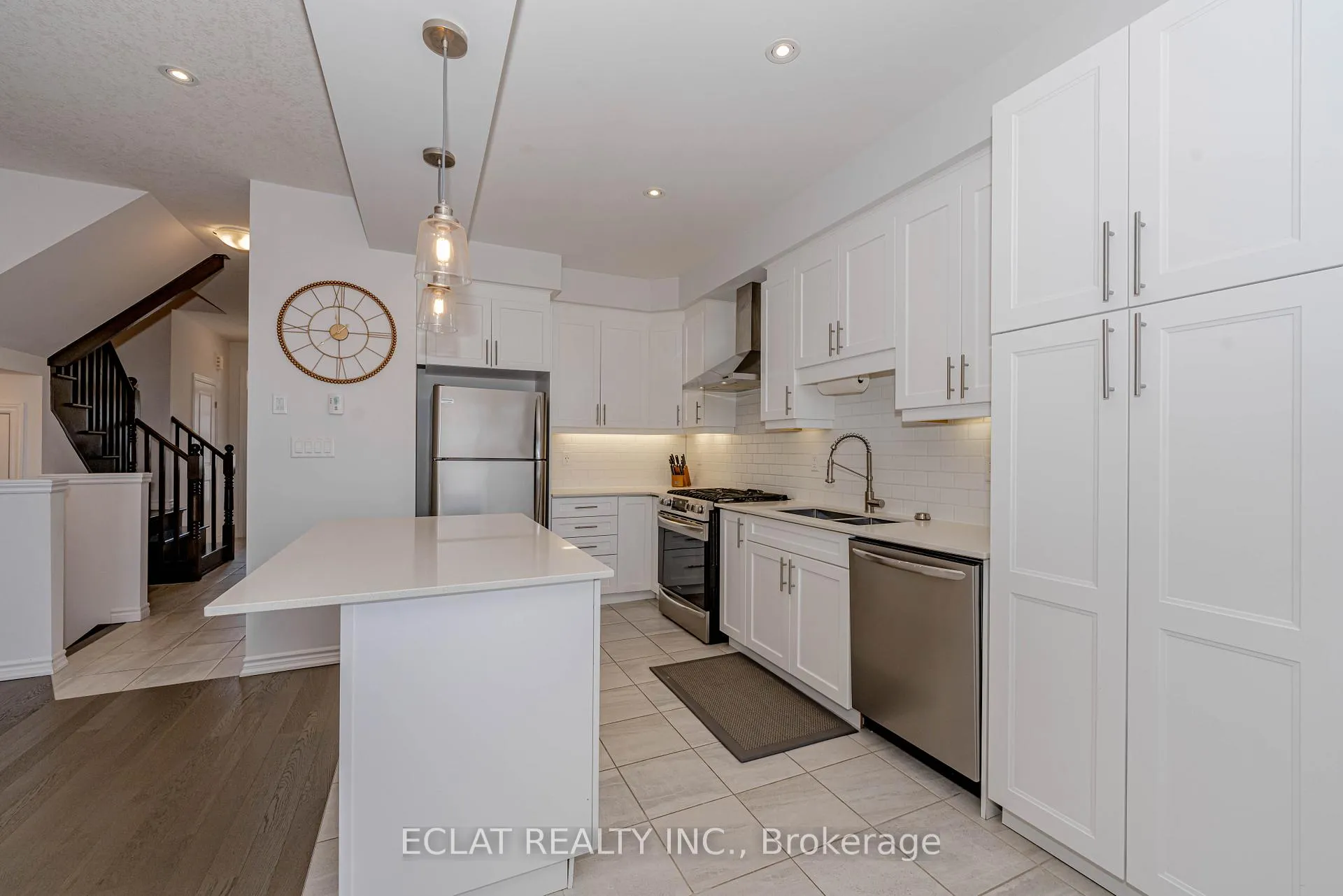 Photo 14 of Unit 19, 1 Tom Brown Drive, Brant, Paris — HOMEH
