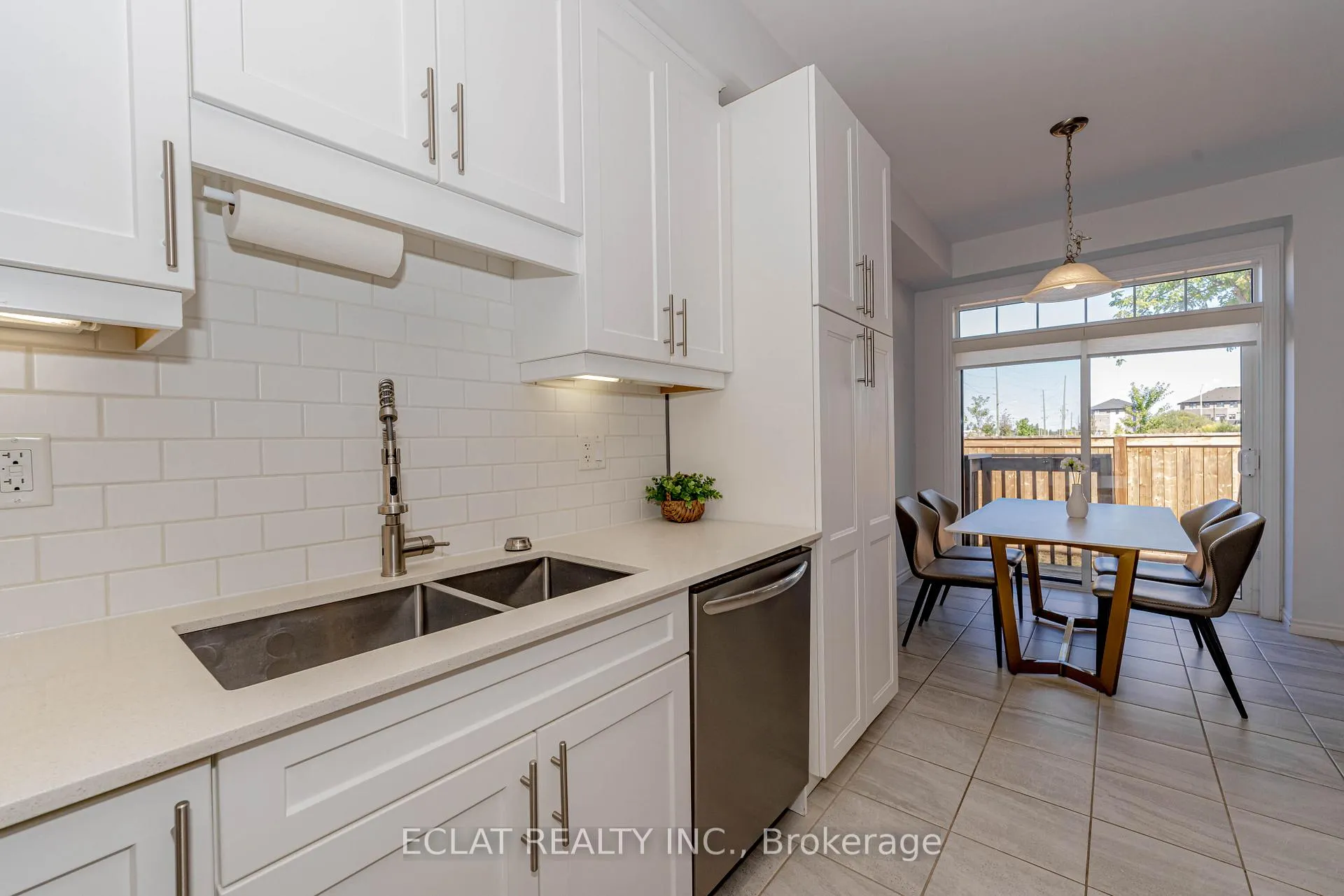 Photo 19 of Unit 19, 1 Tom Brown Drive, Brant, Paris — HOMEH