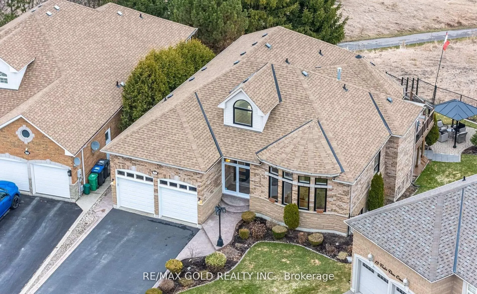 Photo 2 of 12 Vista View Court, Caledon, Rural Caledon — HOMEH