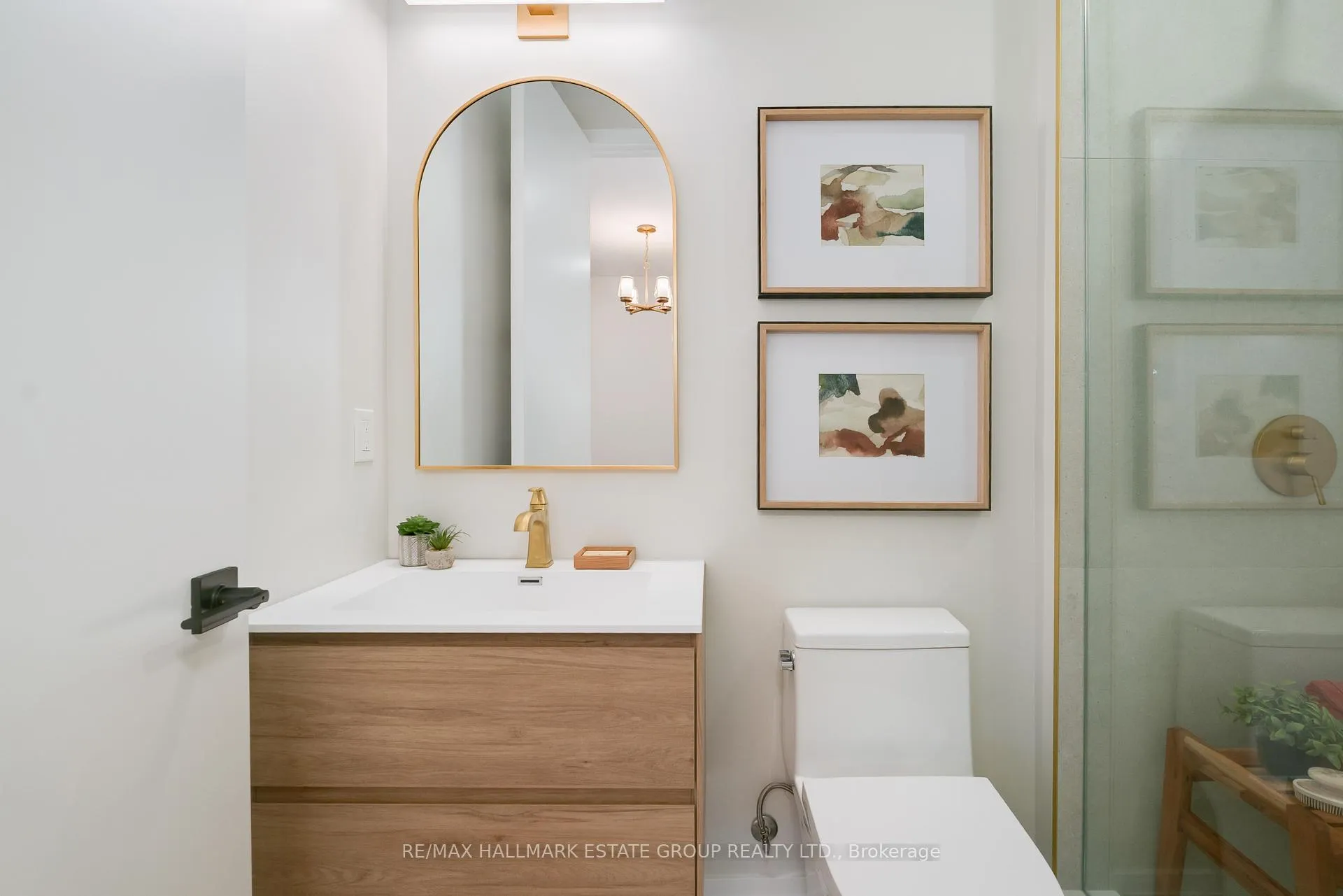 Photo 18 of 39 Lewis Street, Toronto, South Riverdale — HOMEH