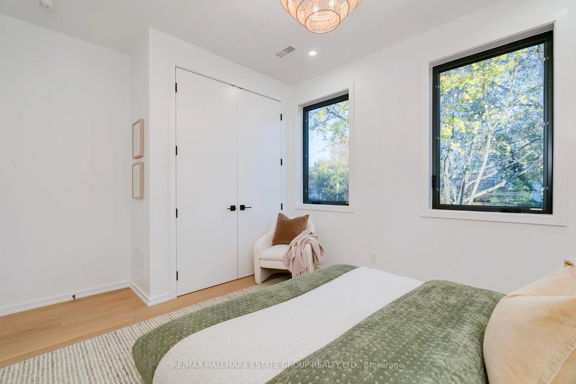 Photo 21 of 39 Lewis Street, Toronto, South Riverdale — HOMEH