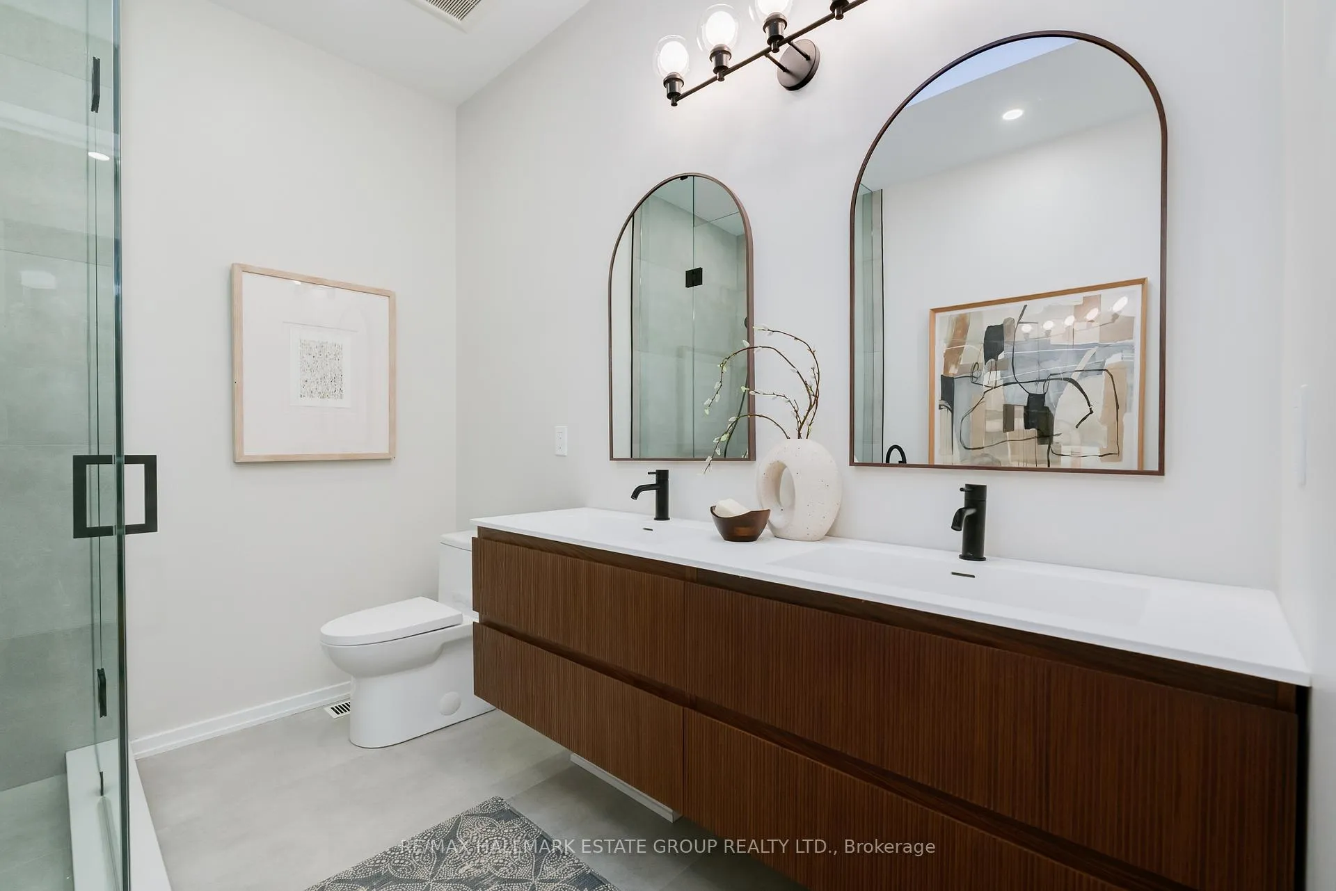 Photo 33 of 39 Lewis Street, Toronto, South Riverdale — HOMEH