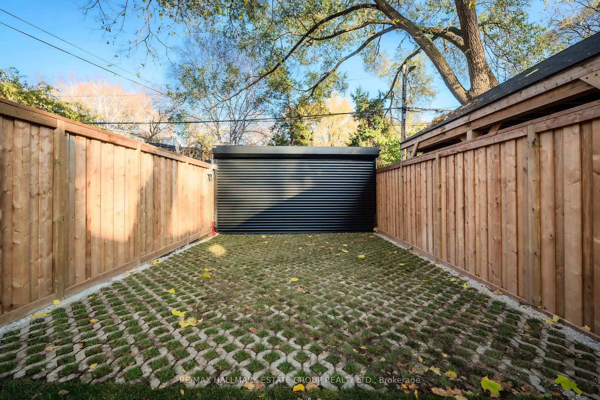 Photo 48 of 39 Lewis Street, Toronto, South Riverdale — HOMEH