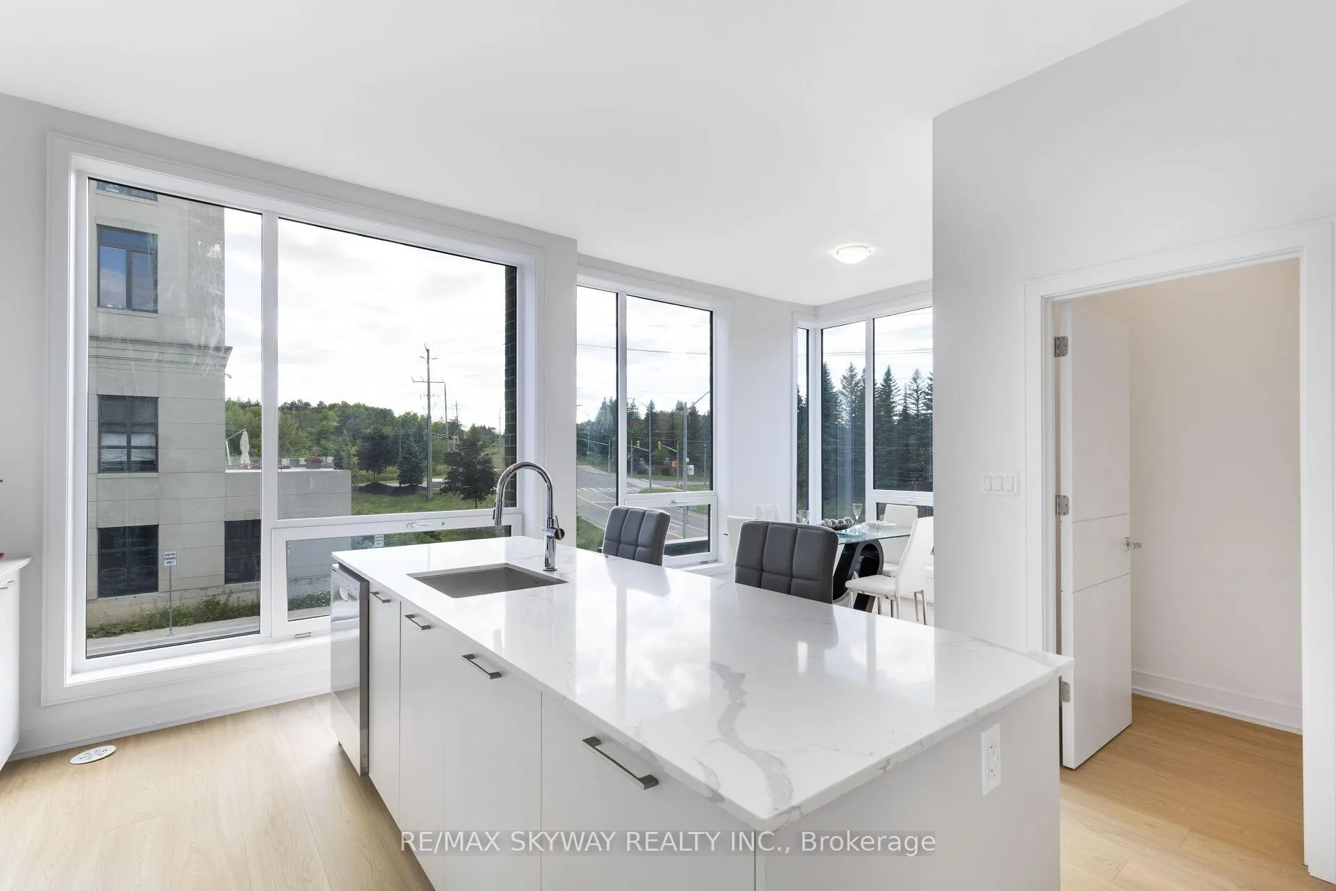 Photo 20 of 7 Taylor Court, Caledon, Bolton West — HOMEH