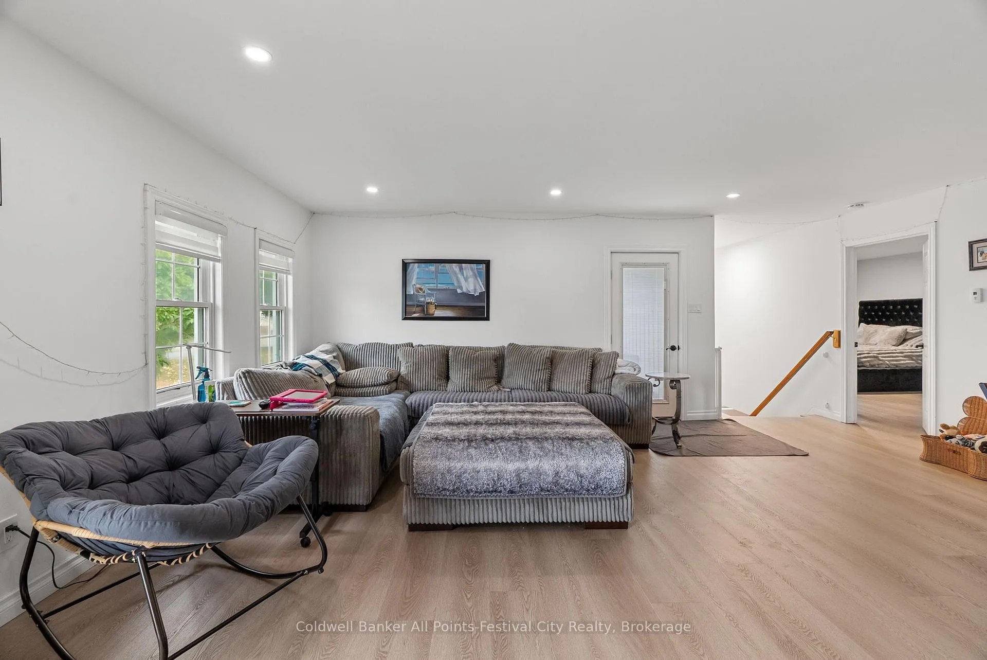 Photo 8 of 69 Whitehead Street, Central Huron, Clinton — HOMEH