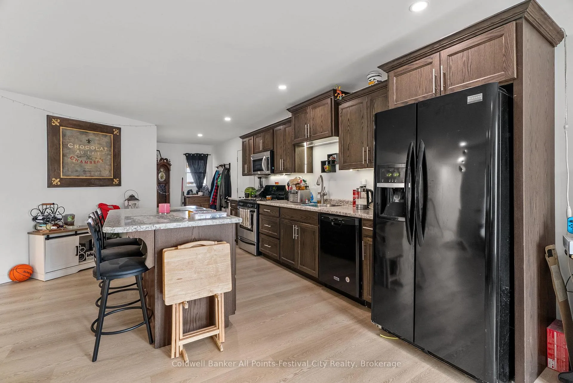 Photo 9 of 69 Whitehead Street, Central Huron, Clinton — HOMEH