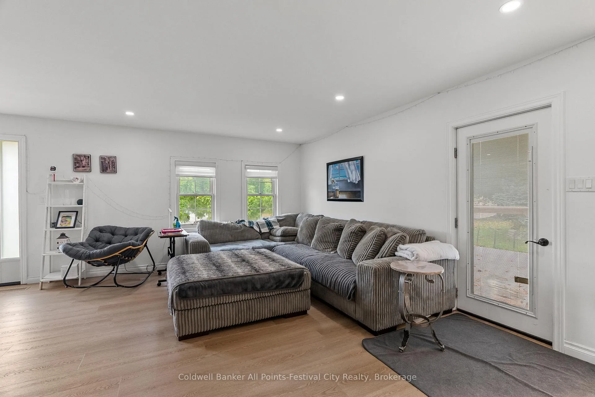 Photo 12 of 69 Whitehead Street, Central Huron, Clinton — HOMEH