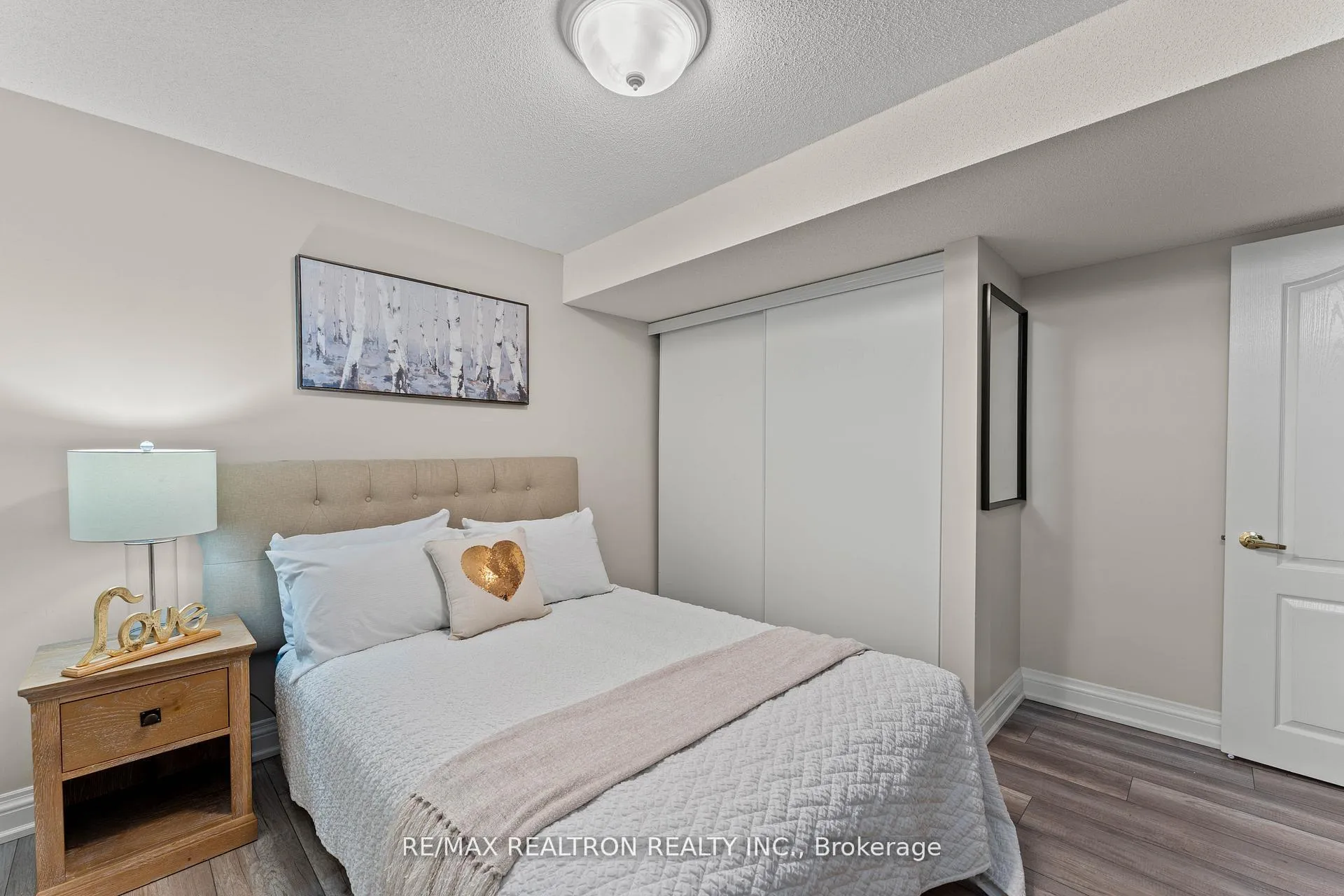 Photo 39 of 43 Basie Gate, Vaughan, Patterson — HOMEH