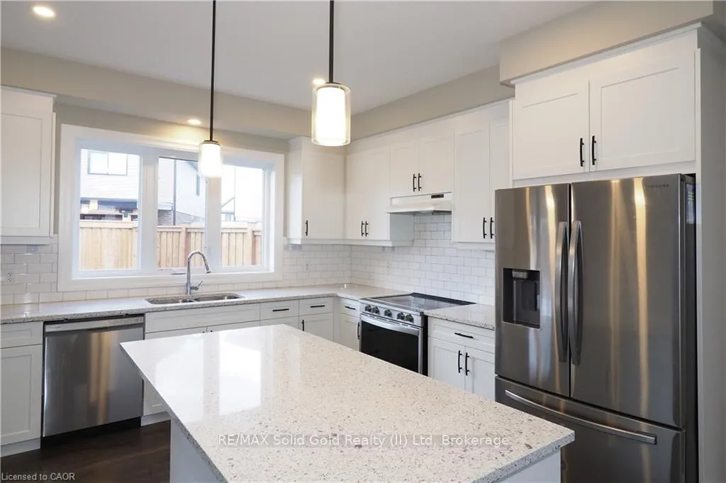 Photo 11 of 168 Otterbein Road, Kitchener — HOMEH